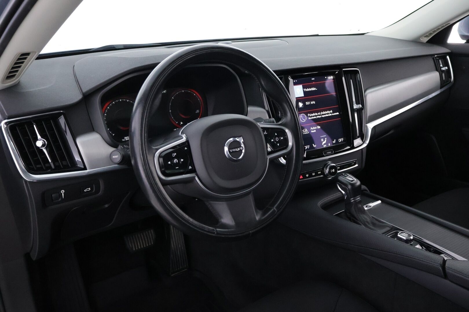 Volvo S90 2018 D4 Business aut - Suomiauto | Webasto | Adapt.Vakkari | Vetokoukku | Phoenix Gold Audio | Adapt.LED | Peruutustutkat | KATSO HINTA!