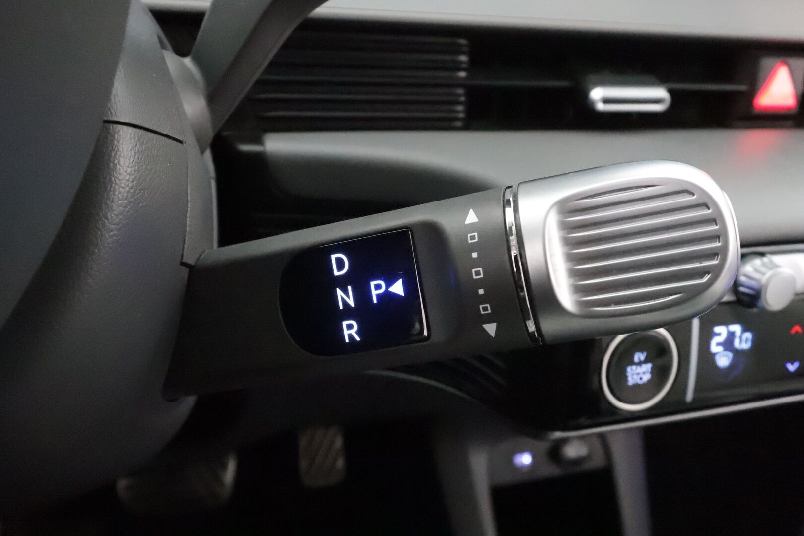 Hyundai IONIQ 5 2022 73 kWh 217 hv Premium * ACC / HUD / 360° / ILP / Relax-istuimet / Bose / LED / Ilmastoidut nahat / KeylessGo / Sähköluukku * - Suomi-auto / Akku kuntotarkastettu SoH 97,1% / Kahdet renkaat aluvanteilla / Merkkihuollettu / Huippuvarusteet