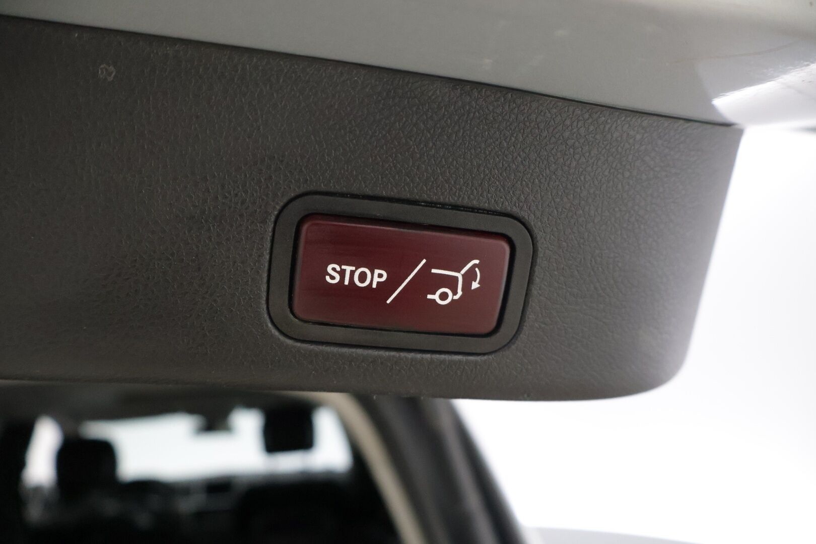 Mercedes-Benz GL 2013 350 BlueTEC 4Matic *Vetokoukku / Kamera / Lisälämmitin / Ilma-alusta / Muistipenkki * - Huollettu 3/2026 / 3500kg vetomassa! / Kattoluukku / ILS - HULLUT AVAJAISHULINAT KORKOTARJOUS 3,29 %