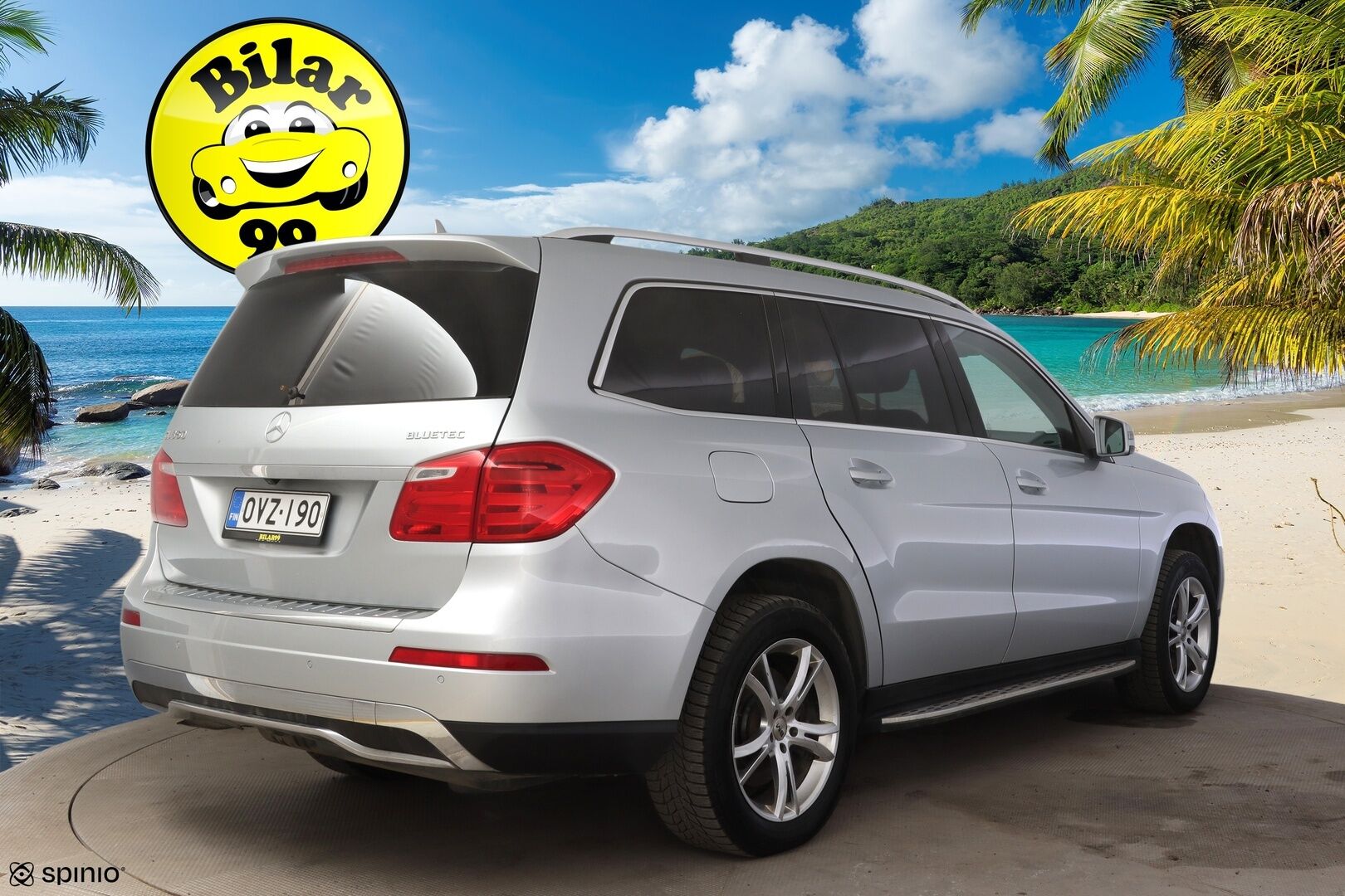 Mercedes-Benz GL 2013 350 BlueTEC 4Matic *Vetokoukku / Kamera / Lisälämmitin / Ilma-alusta / Muistipenkki * - Huollettu 3/2026 / 3500kg vetomassa! / Kattoluukku / ILS - HULLUT AVAJAISHULINAT KORKOTARJOUS 3,29 %