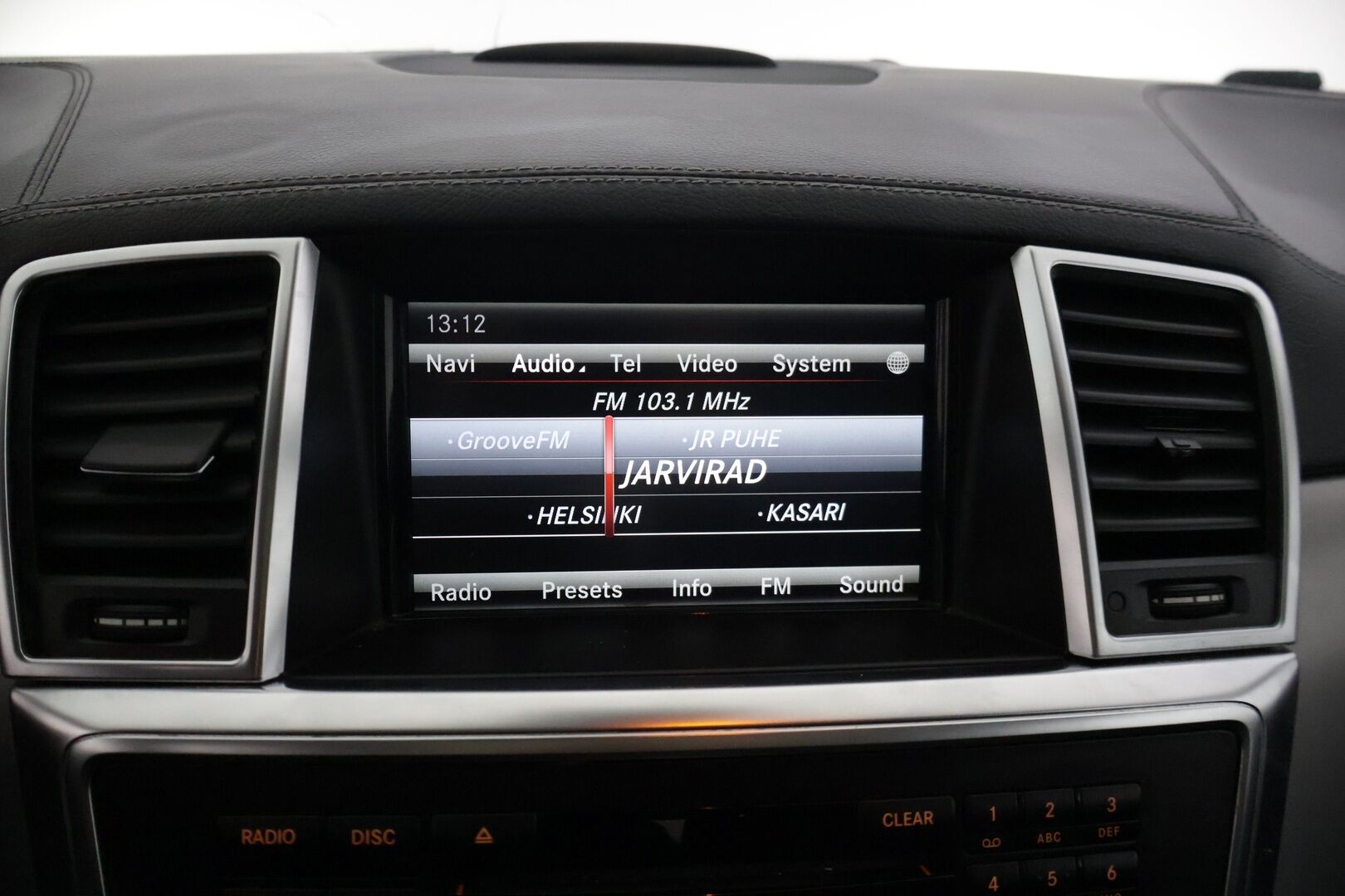 Mercedes-Benz GL 2013 350 BlueTEC 4Matic - | Vetokoukku | Kamera | Lisälämmitin | Ilma-alusta | Muistipenkki Kattoluukku | ILS |