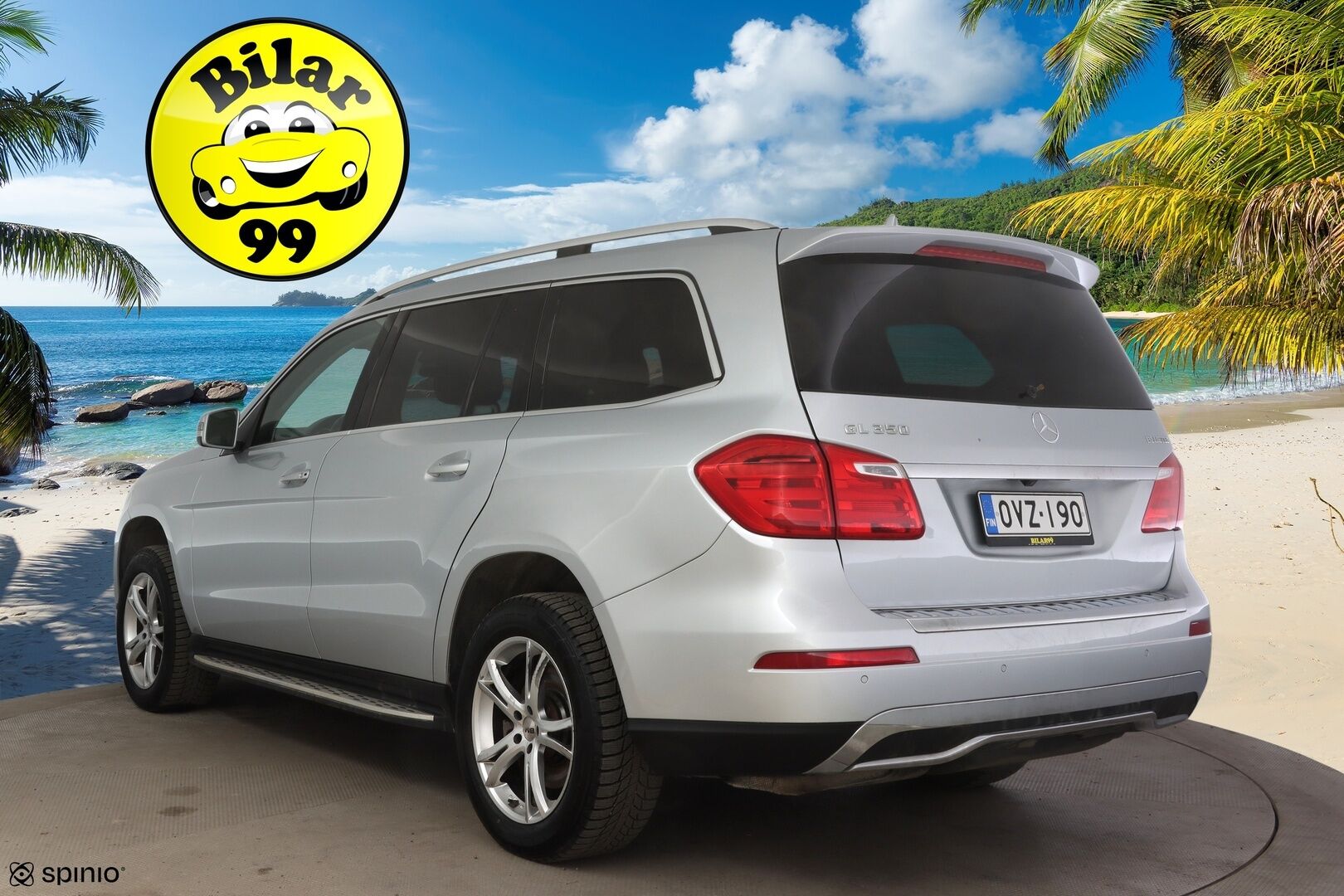 Mercedes-Benz GL 2013 350 BlueTEC 4Matic *Vetokoukku / Kamera / Lisälämmitin / Ilma-alusta / Muistipenkki * - Huollettu 3/2026 / 3500kg vetomassa! / Kattoluukku / ILS - HULLUT AVAJAISHULINAT KORKOTARJOUS 3,29 %