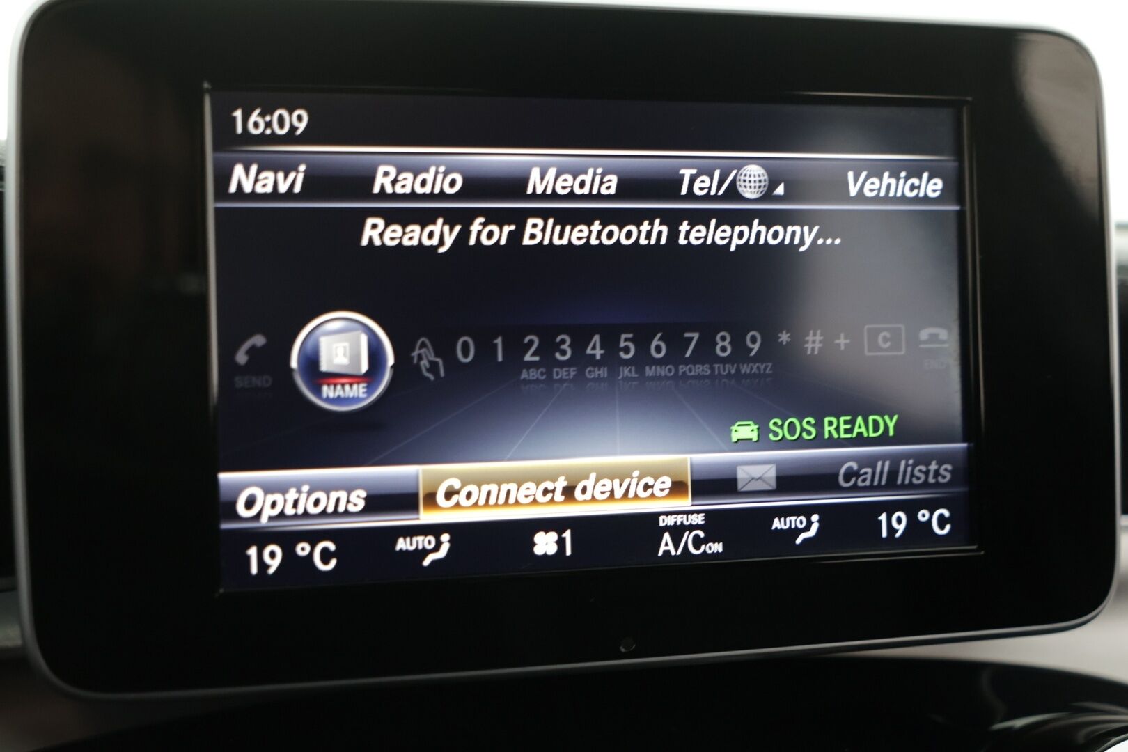 Mercedes-Benz C 2016 250 d 4Matic A AMG Premium Edition / Burmester / Adaptiivinen vakionopeudensäädin / Koukku / * - KeyLessGo / Bliss / 2x AMG-vanteet / - HULLUT AVAJAISHULINAT KORKOTARJOUS 3,29 %