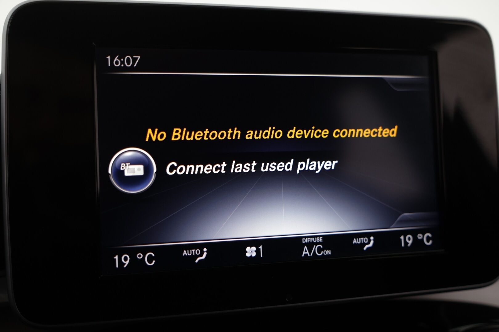 Mercedes-Benz C 2016 250 d 4Matic A AMG Premium Edition / Burmester / Adaptiivinen vakionopeudensäädin / Koukku / * - KeyLessGo / Bliss / 2x AMG-vanteet / - HULLUT AVAJAISHULINAT KORKOTARJOUS 3,29 %