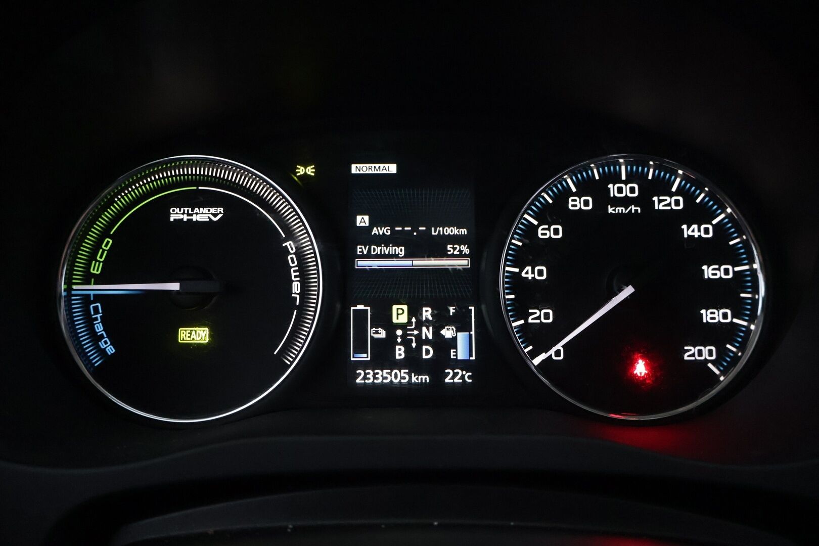 Mitsubishi Outlander PHEV 2014 Instyle Navi 4WD 5P - | Rockford | Koukku | Lasikattoluukku | Mustat nahat | Lasikattoluukku | 