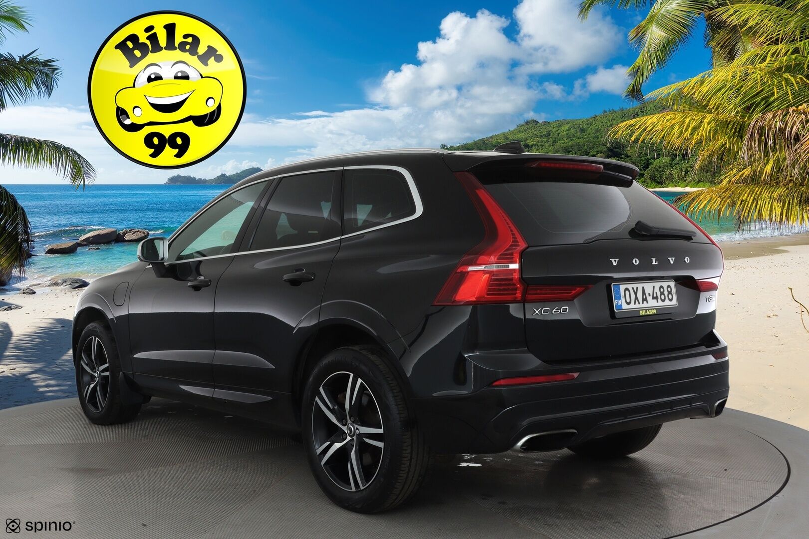 Volvo XC60 2018 T8 AWD R-Design aut **Adapt.vakkari / Webasto / P.kamera / Muistipenkki / Panorama / Koukku / Sporttipenkit** - Akku kuntotarkastettu / Suomi-auto / Merkkihuollettu / Kahdet renkaat aluvanteilla / Nahka-Alcantara / High Performance Audio / Navi / KeylessGo 