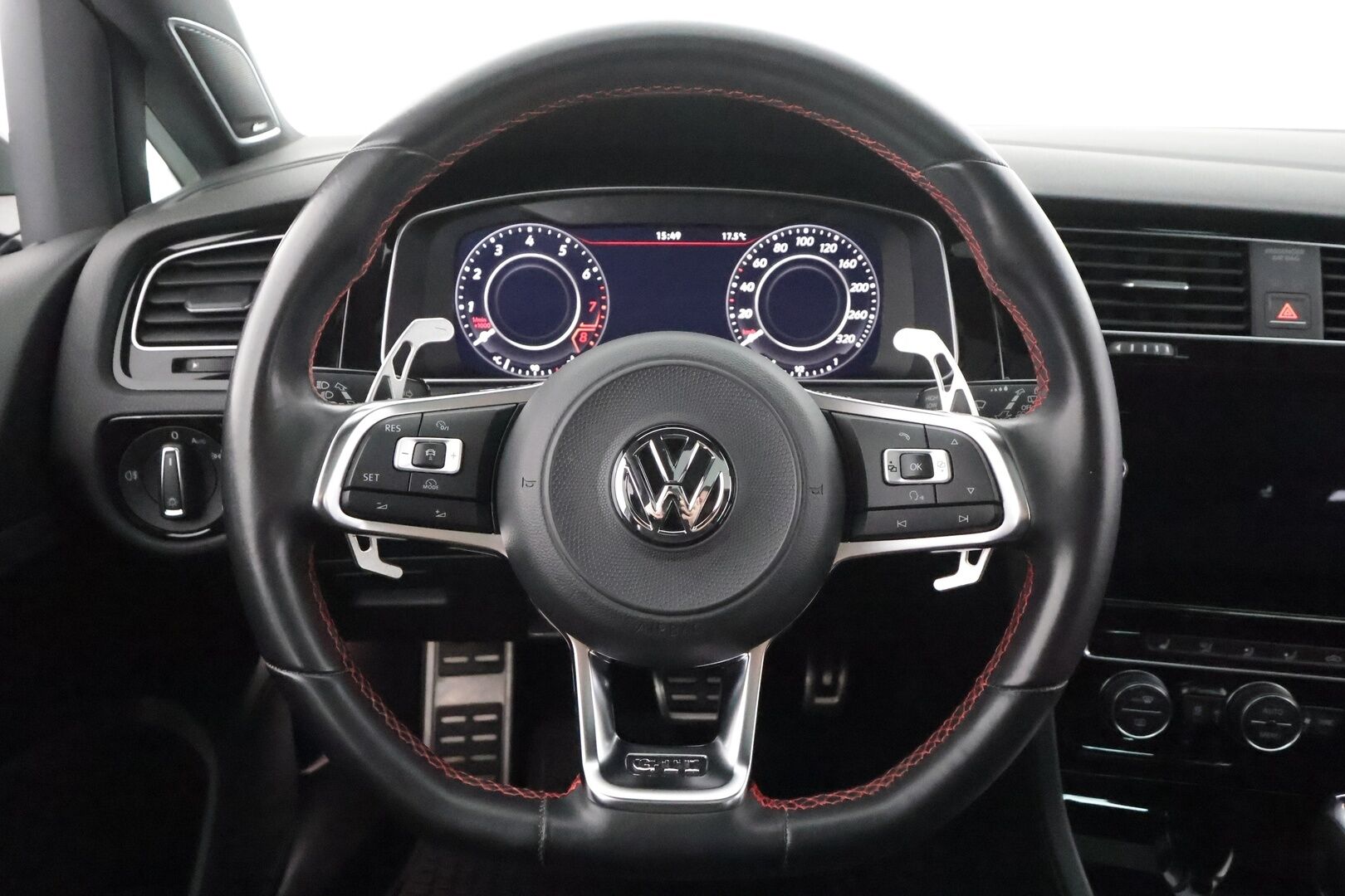 Volkswagen Golf 2018 GTI 2,0 TSI 169 kW (230 hv) DSG-automaatti - | ACC | Webasto | Dynaudio | Puolinahat | P.Kamera | LED | Apple&Android | Suomi-auto | Kahdet Renkaat |