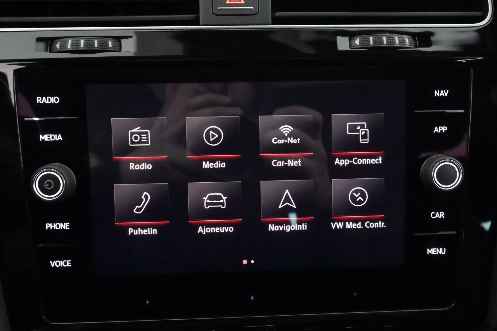 Volkswagen Golf 2018 GTI 2,0 TSI 169 kW (230 hv) DSG-automaatti - | ACC | Webasto | Dynaudio | Puolinahat | P.Kamera | LED | Apple&Android | Suomi-auto | Kahdet Renkaat |