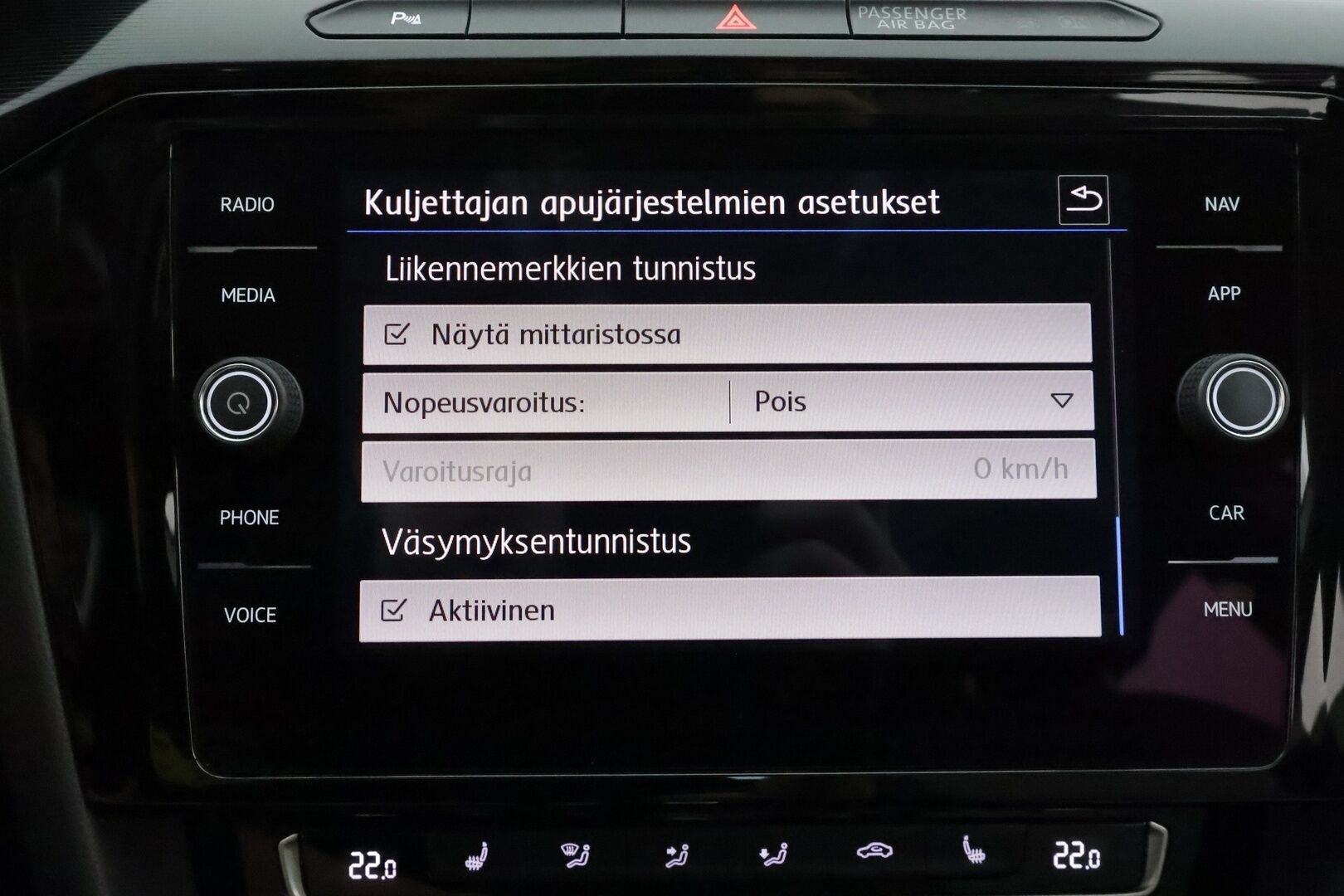 Volkswagen Arteon 2017 Elegance 2,0 TDI 110 kW DSG **Digimittaristo / Webasto / P.kamera / Keyless / Apple&Android / Kaistavahti**