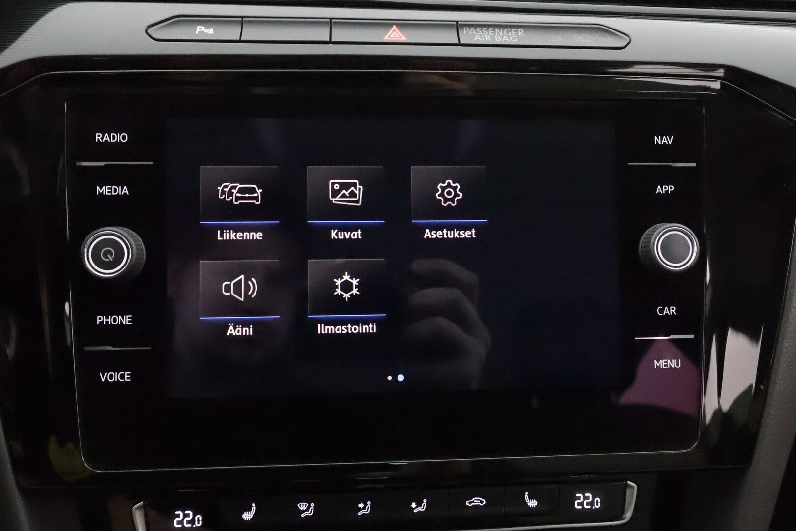 Volkswagen Arteon 2017 Elegance 2,0 TDI 110 kW DSG **Digimittaristo / Webasto / P.kamera / Keyless / Apple&Android / Kaistavahti**
