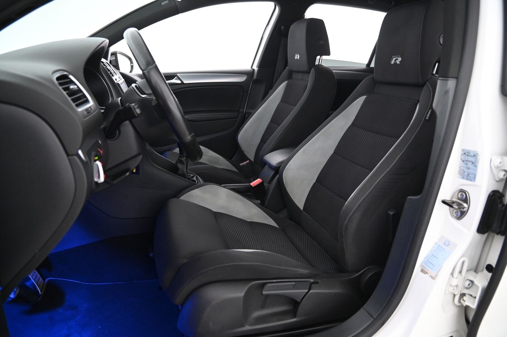 Volkswagen Golf 2012 R 2.0 TSI*Manuaali / *Miltek / BC-alusta / Alpine / Appconnect / Vakkari / Lohko* - Juuri leimattu / Näyttävä / Harvinainen Manuaali / 2x renkaat & vanteet