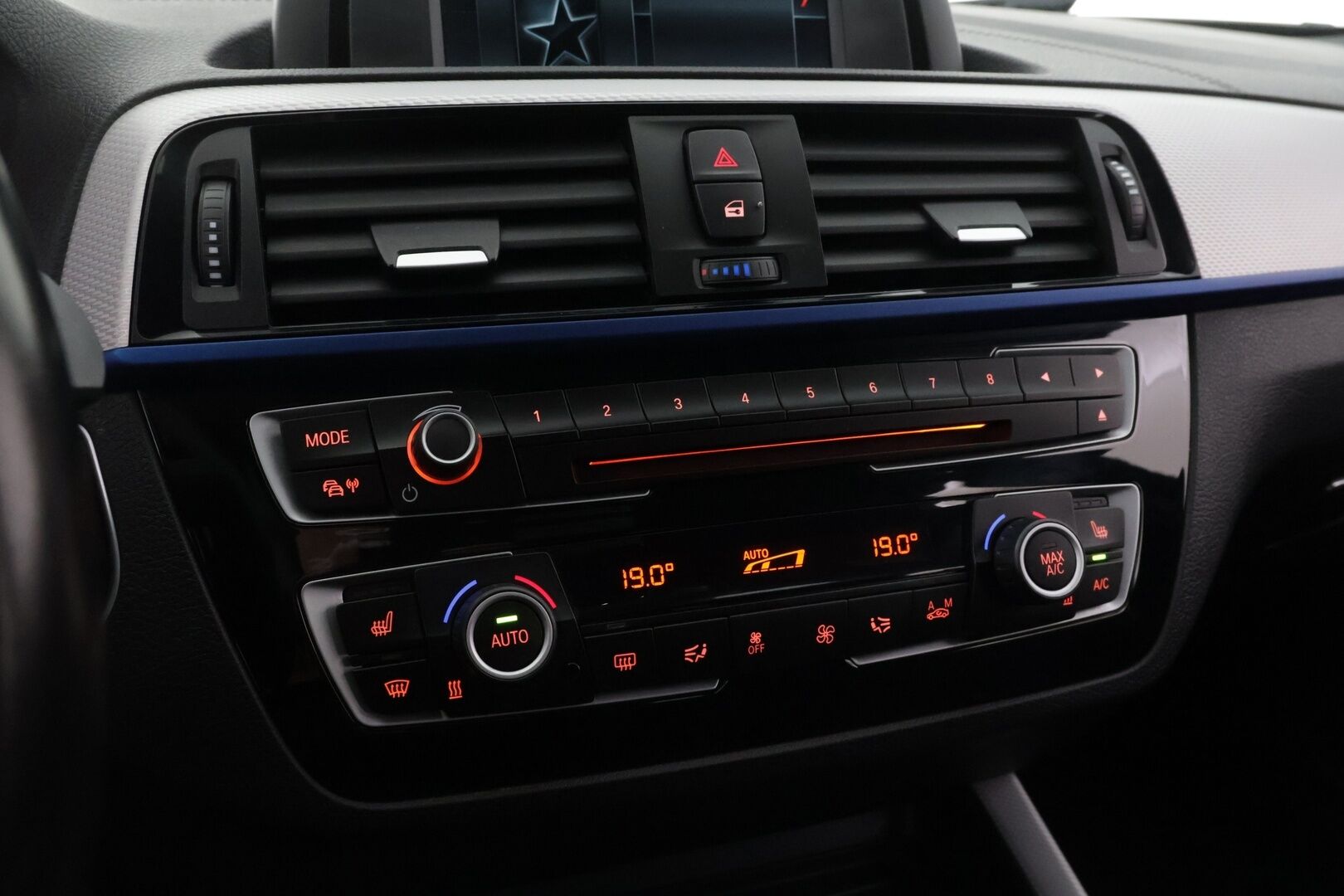 BMW M140i 2018 F20 Hatchback M140i A - Suomi-Auto | Ei viritetty | Tutkat | LED | Vakionopeudensäädin | Vähän Ajettu! |