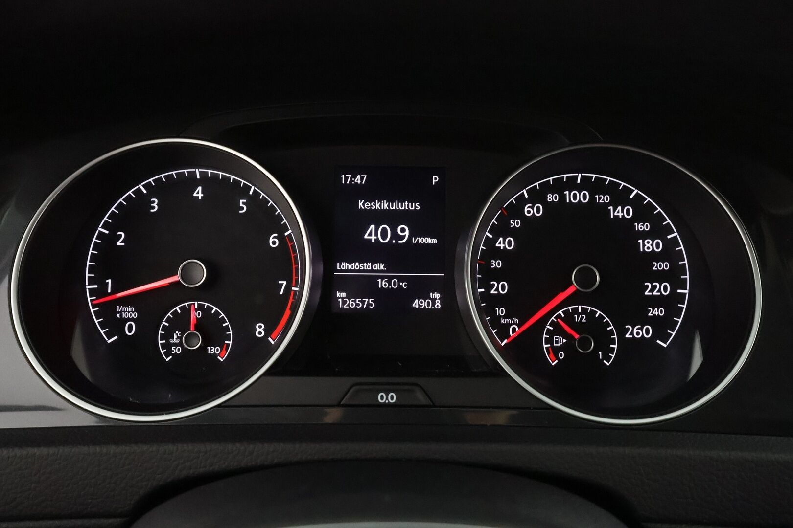 Volkswagen Golf 2018 Variant Comfortline 1,4 TSI  (125 hv) DSG R-Line * ACC / Webasto / P.kamera / App-connect / Autom.ilmastointi * - Kahdet renkaat