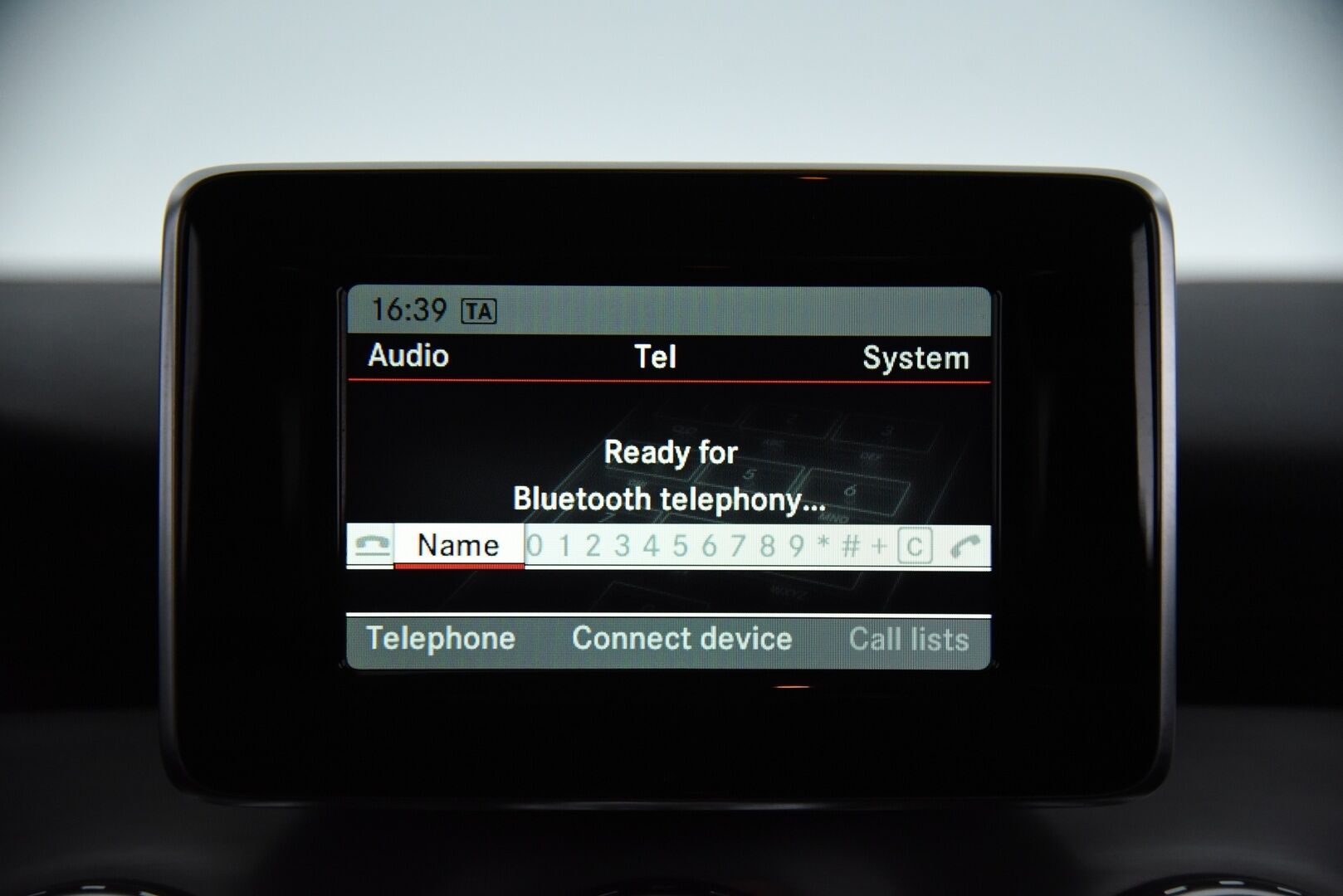 Mercedes-Benz GLA 2015 220 d 4Matic A Premium Business AMG / Webasto / ILS Xenon / Vakkari / Sähk. takaluukku / - AMG sisä- ja ulkopaketilla / Offroad paketti / Hyvällä huoltohistorialla! 