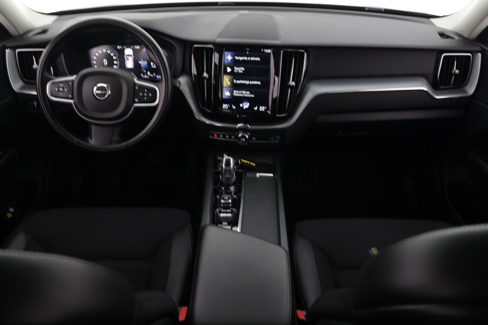 Volvo XC60 2018 T8 AWD Momentum aut - | ACC | Webasto | Panoraama | Ilma-alusta |
