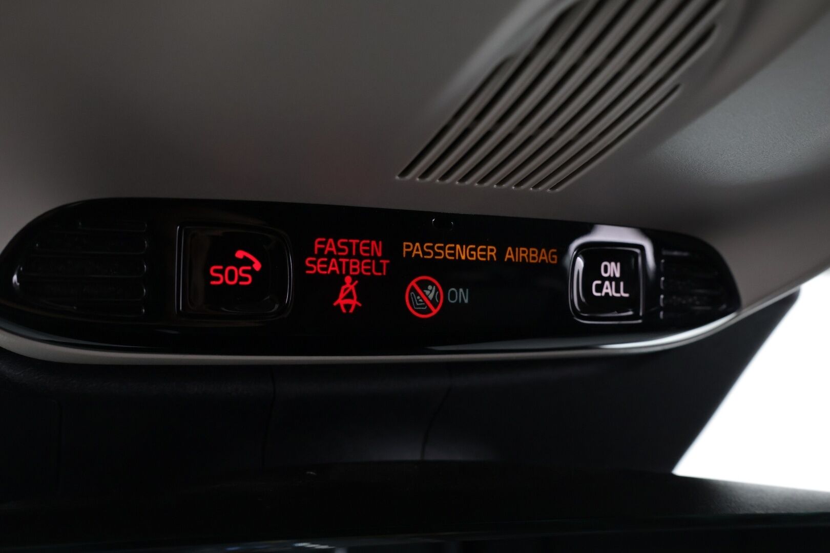 Volvo XC60 2018 T8 AWD Momentum aut  *ACC / Panoraama / Ilma-alusta!* - Luotettava neliveto / Huippu hieno / Kattavasti varusteltu!