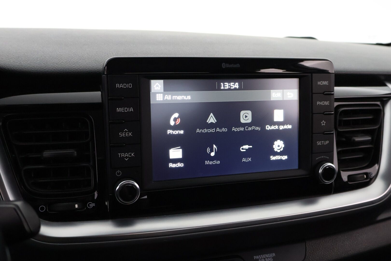 Kia Stonic 2018 1,0 T-GDI ISG 120hv EX Design EcoDynamics - Suomiauto / Peruutuskamera / Apple&Android / Lohko & Sisäpistoke / Ratinlämmitys / Juuri tullut Tampereelle!