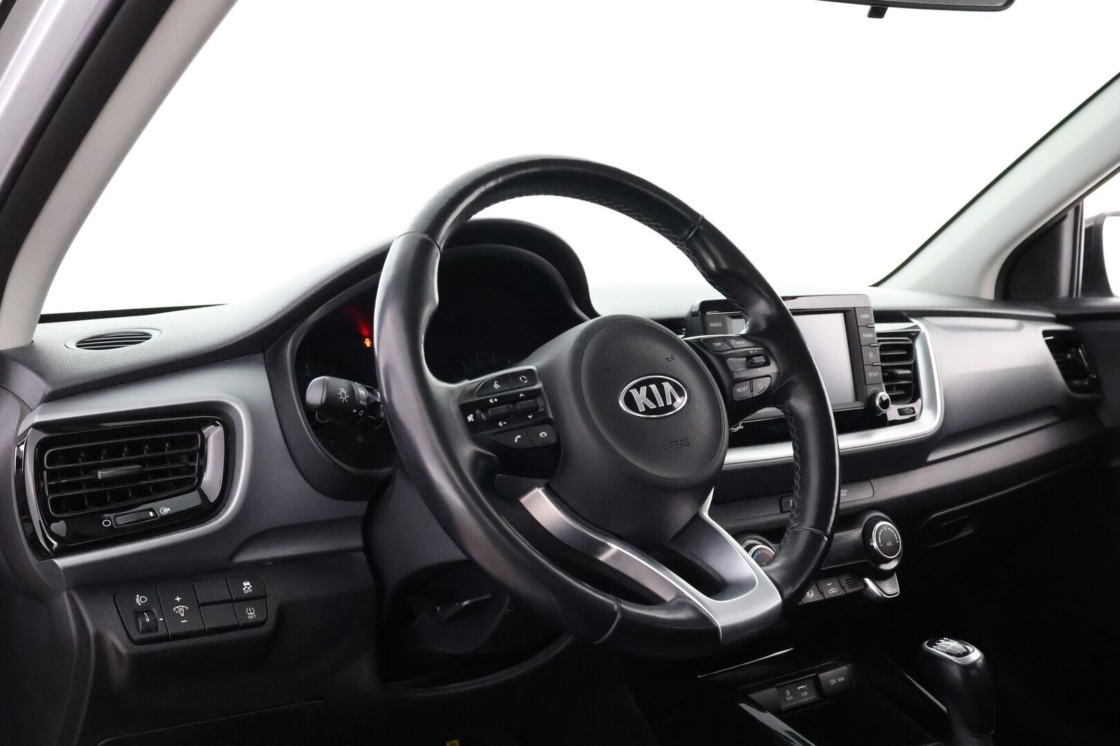 Kia Stonic 2018 1,0 T-GDI ISG 120hv EX Design EcoDynamics - Suomiauto / Peruutuskamera / Apple&Android / Lohko & Sisäpistoke / Ratinlämmitys / Juuri tullut Tampereelle!
