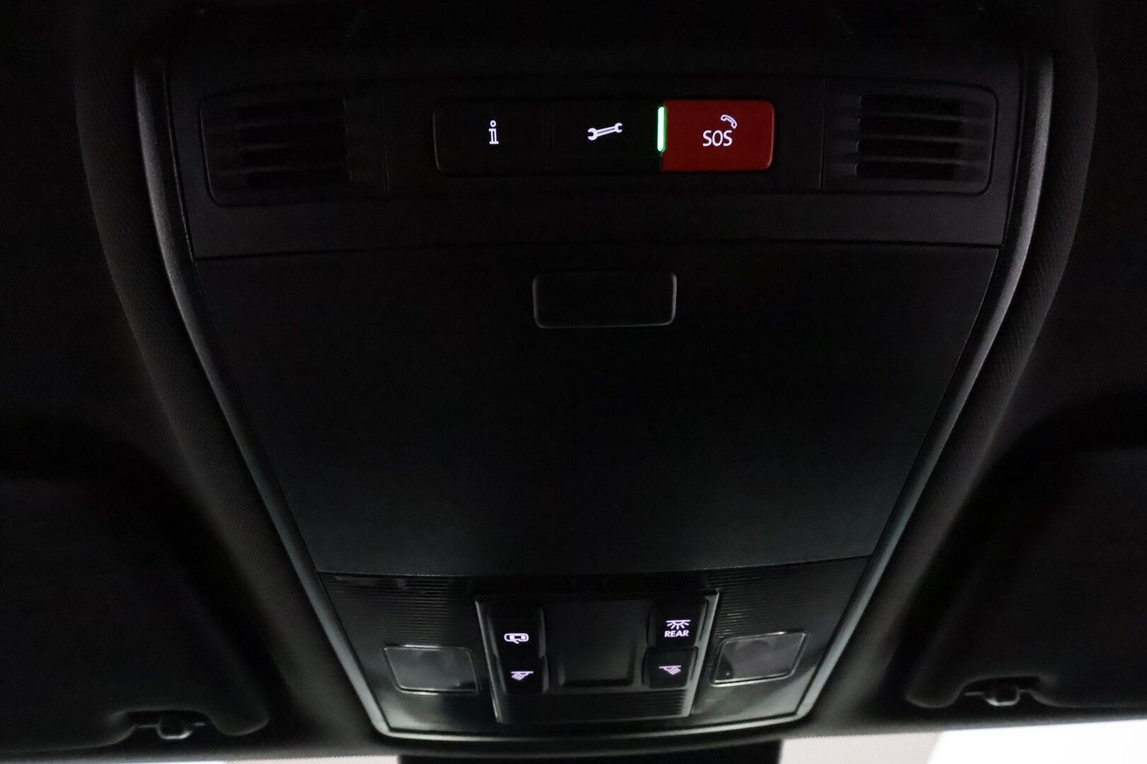 Skoda Superb 2018 2,0 TSI 220 SportLine DSG **Canton / Webasto / Koukku / ACC / Xenon / P.Kamera / Muistipenkki / Nahka-Alcantara / Navi** - Suomi-auto / Kahdet Renkaat / Merkkihuollettu!