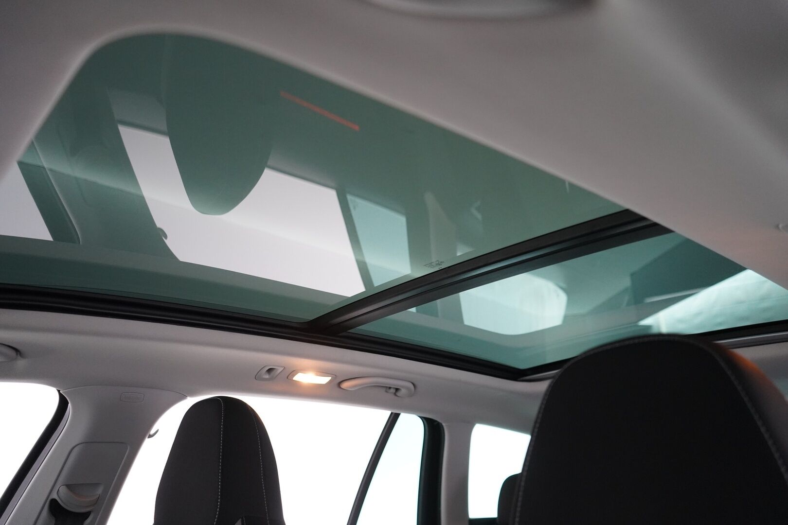 Skoda Octavia 2018 Combi 1,8 TSI Style DSG Autom. *Webasto / ACC / Kamera / Panorama / Ambient* - Suomi-auto / Juuri huollettu / Kahdet renkaat vanteilla - HULLUT VÄLIPÄIVÄT KORKOTARJOUS 2,49%