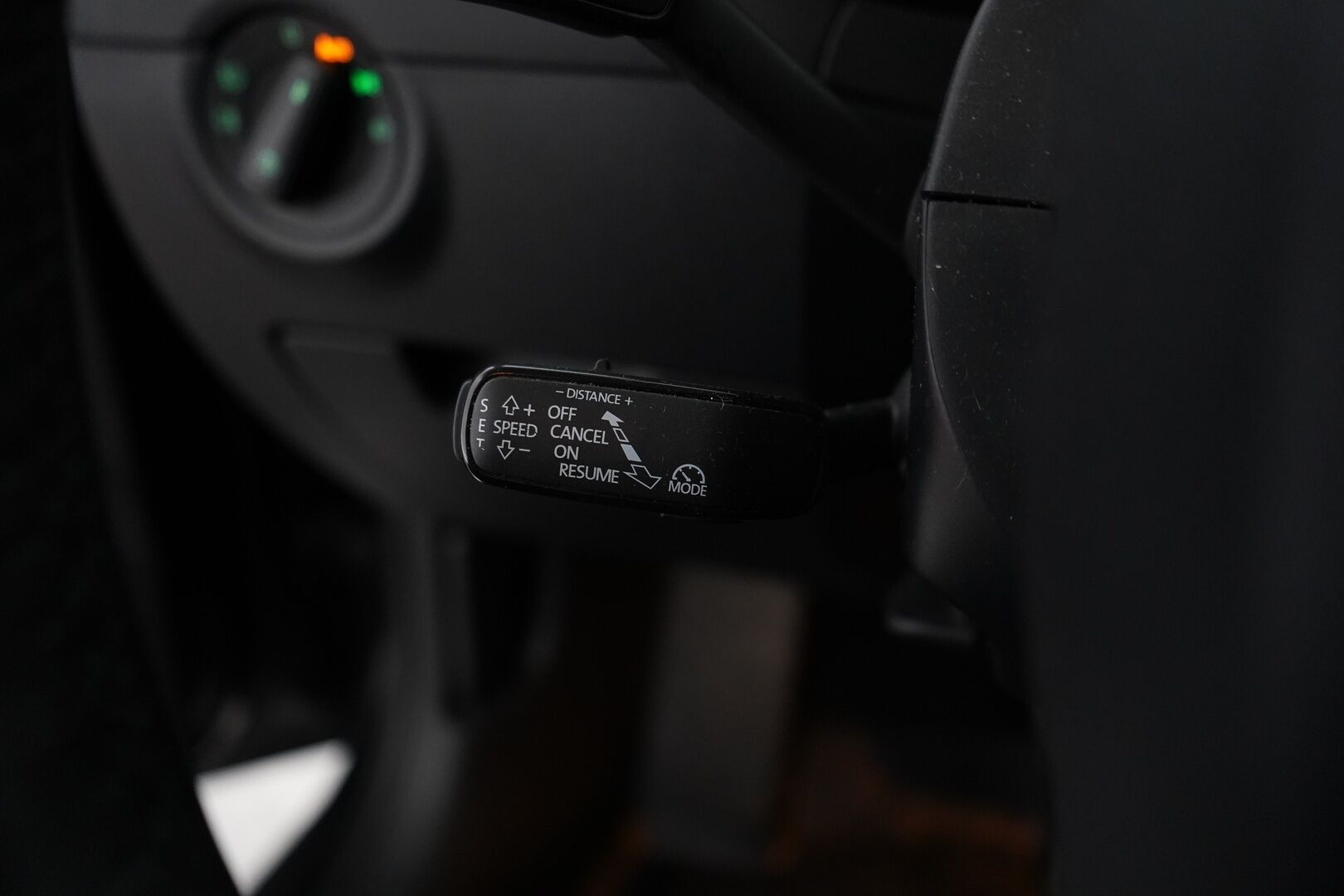 Skoda Octavia 2018 Combi 1,8 TSI Style DSG Autom. *Webasto / ACC / Kamera / Panorama / Ambient* - Suomi-auto / Juuri huollettu / Kahdet renkaat vanteilla - HULLUT VÄLIPÄIVÄT KORKOTARJOUS 2,49%