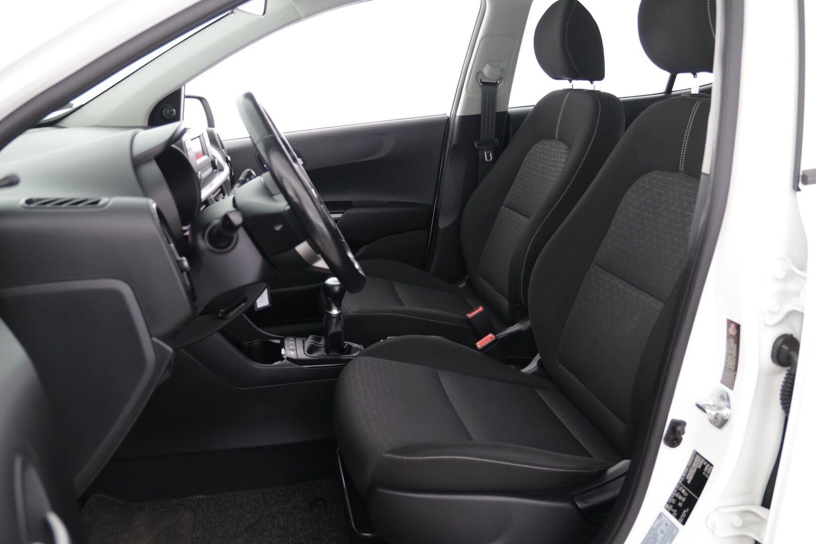 Kia Picanto 2018 1,0 ISG LX EcoDynamics - Ratinlämmitin | Ilmastointi | 2xRenkaat |