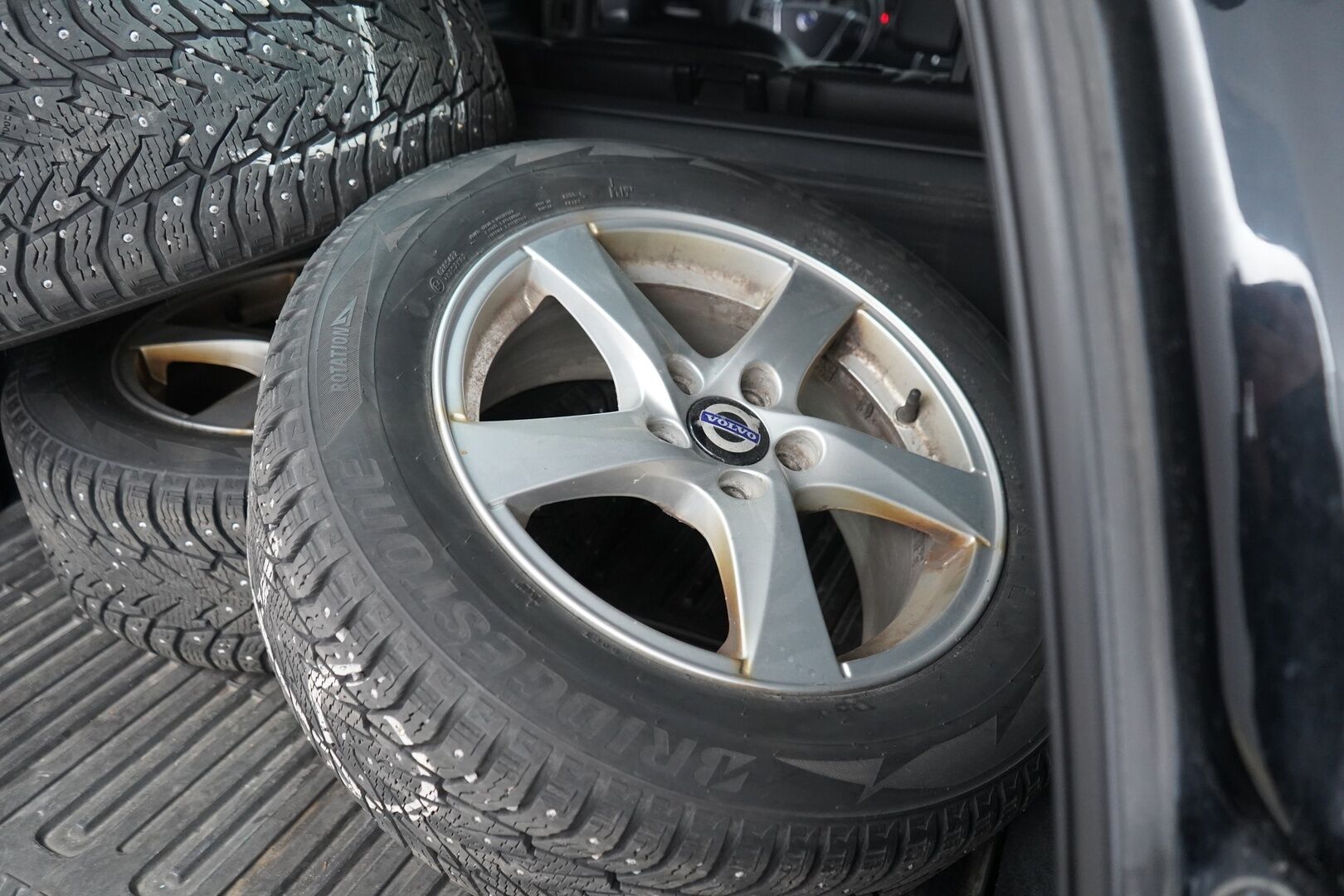 Volvo V70 2015 YritysOutlet - Myydään vain yrityksille - YritysOutlet - Myydään vain yrityksille