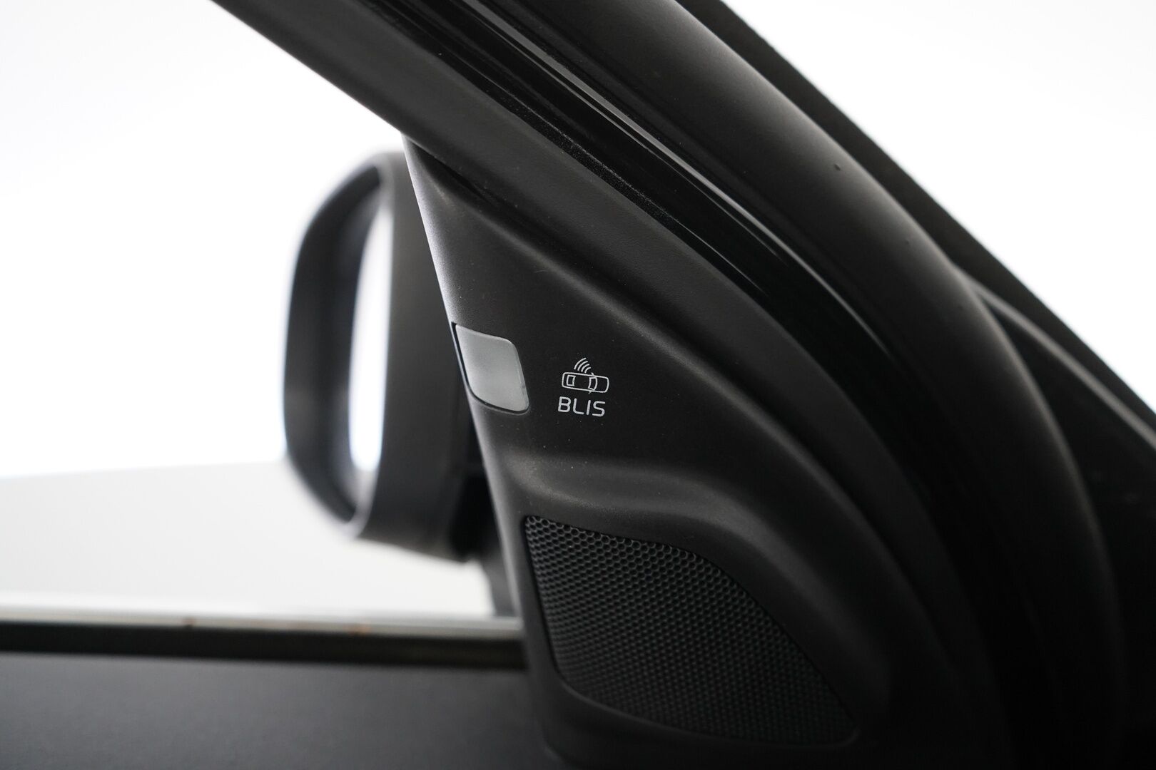 Volvo V70 2015 YritysOutlet - Myydään vain yrityksille - YritysOutlet - Myydään vain yrityksille