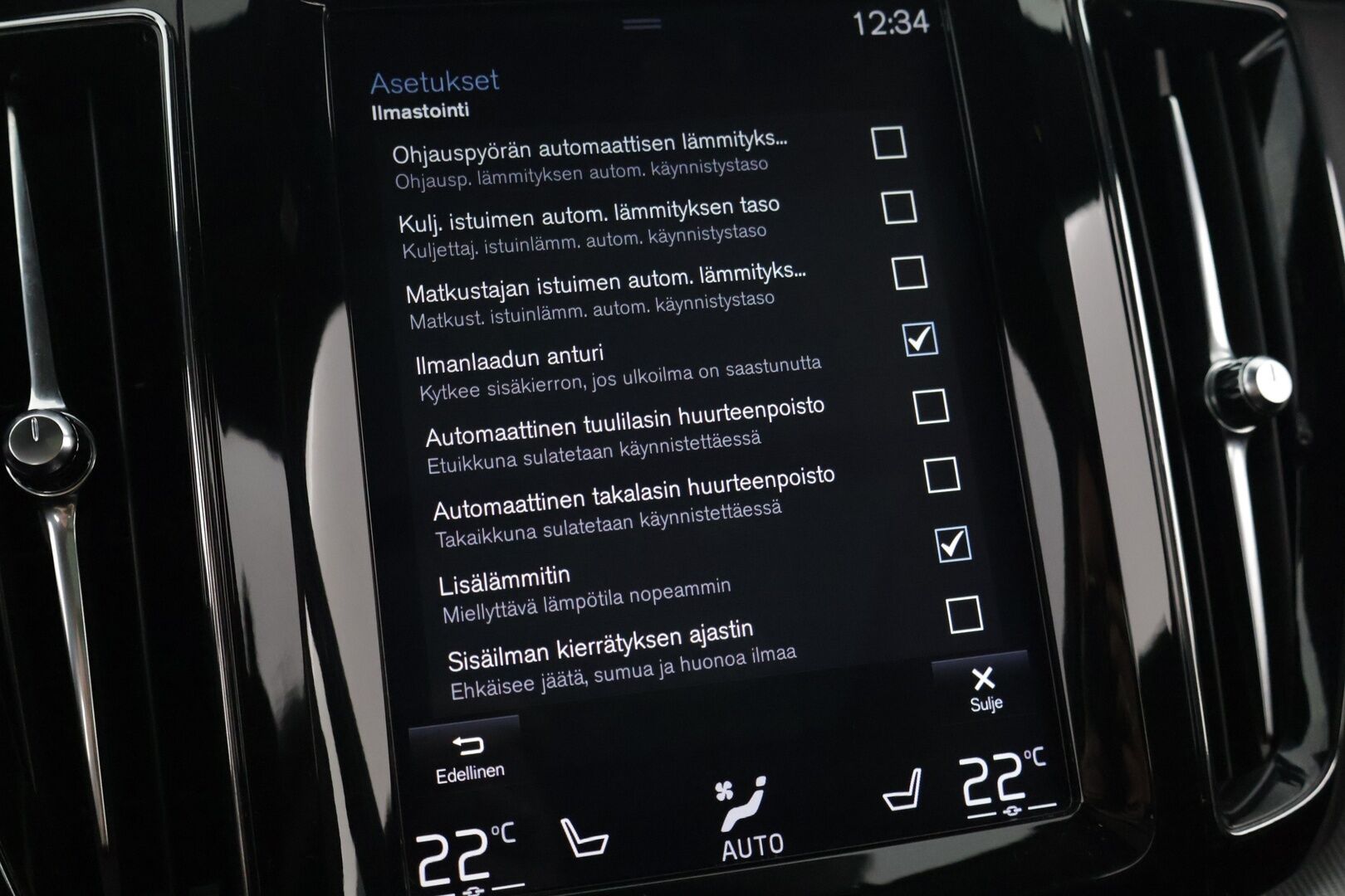 Volvo XC60 2018 T8 AWD R-Design aut * Ilma-alusta / Bowers & Wilkins / ACC / LED / Sähkökoukku / 360 Kamera / HUD / KeyLess * - Jakohihna vaihdettu 06/2023 / Merkkihuollettu / Juuri Katsastettu *