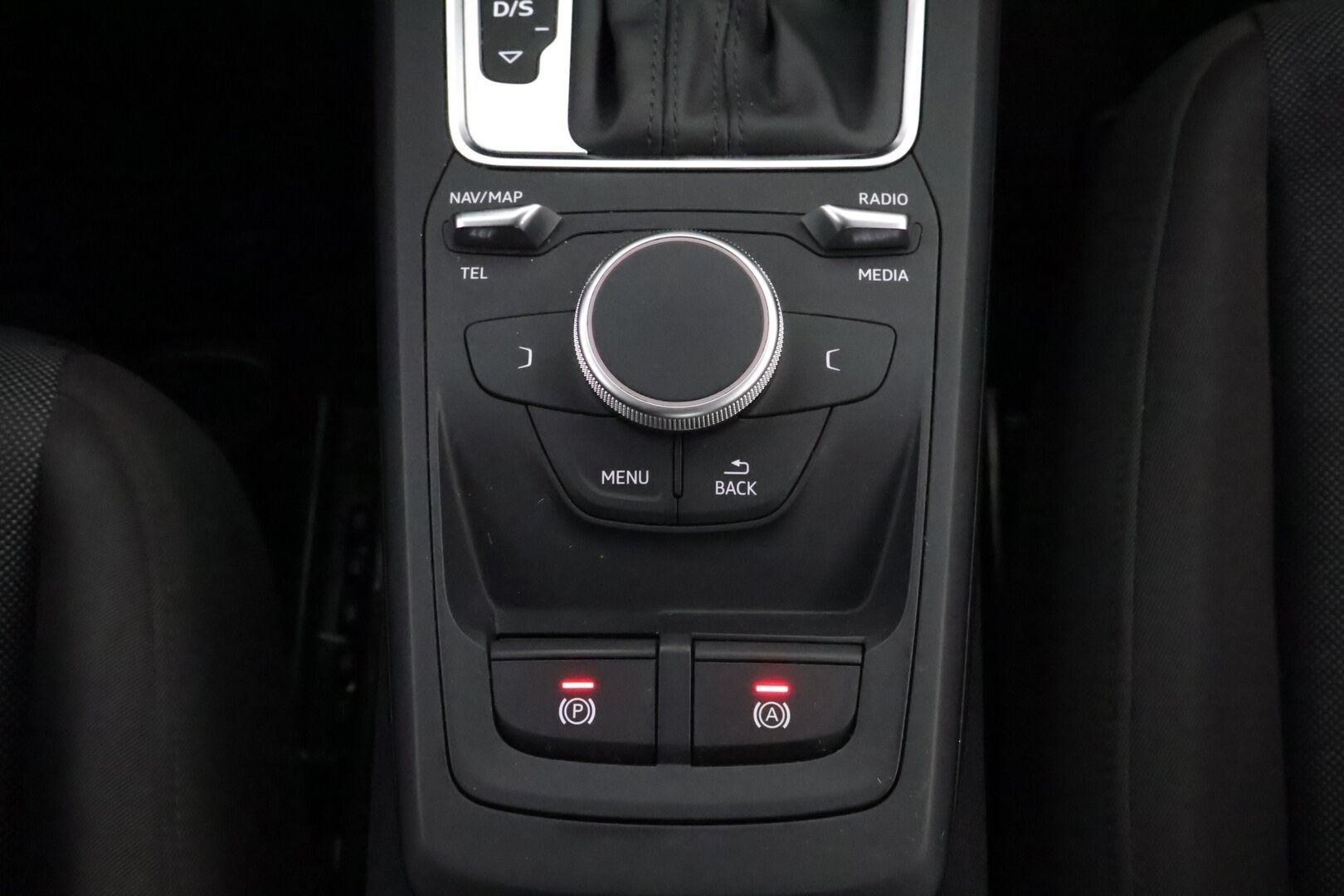 Audi Q2 2018 Business Plus Edition 1,4 TFSI COD 110 kW S tronic * Adapt.Vakkari / Audi Sound System / KeyLess / LED / Peruutustutka / - Suomiauto / 2x Renkaat / Jakopää juuri tehty!