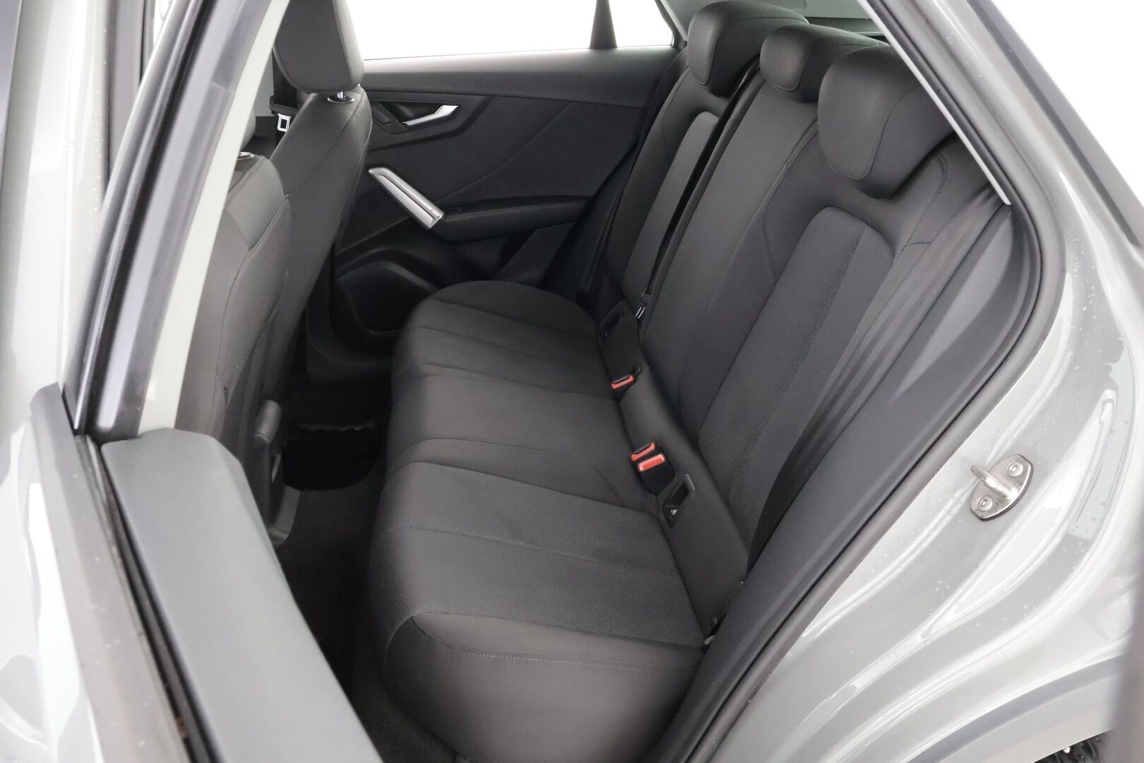 Audi Q2 2018 Business Plus Edition 1,4 TFSI COD 110 kW S tronic * Adapt.Vakkari / Audi Sound System / KeyLess / LED / Peruutustutka / - Suomiauto / 2x Renkaat / Jakopää juuri tehty!