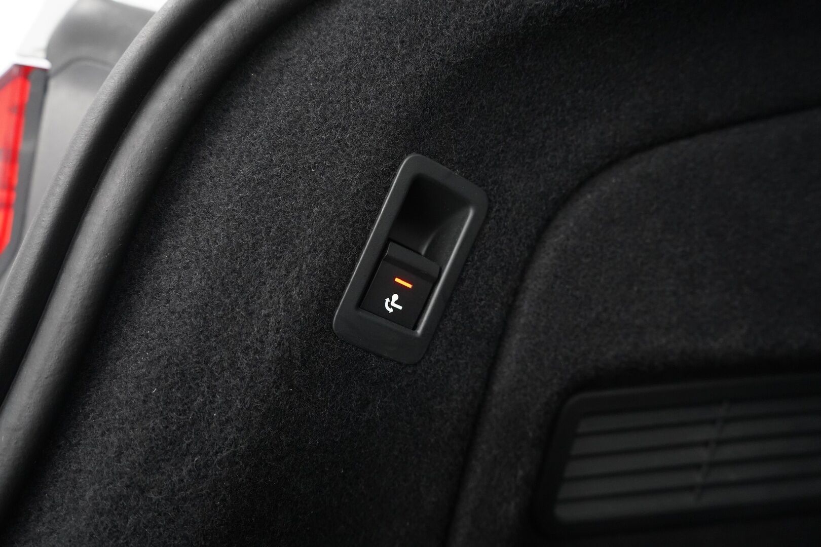 Audi A5 2018 Sportback Business Sport Comfort Edition 2,0 TFSI 140 kW S tronic *Bang&Olufsen / Webasto / Kamera / Sähköluukku / Sport-penkit* - Suomiauto / Kahdet vanteet 