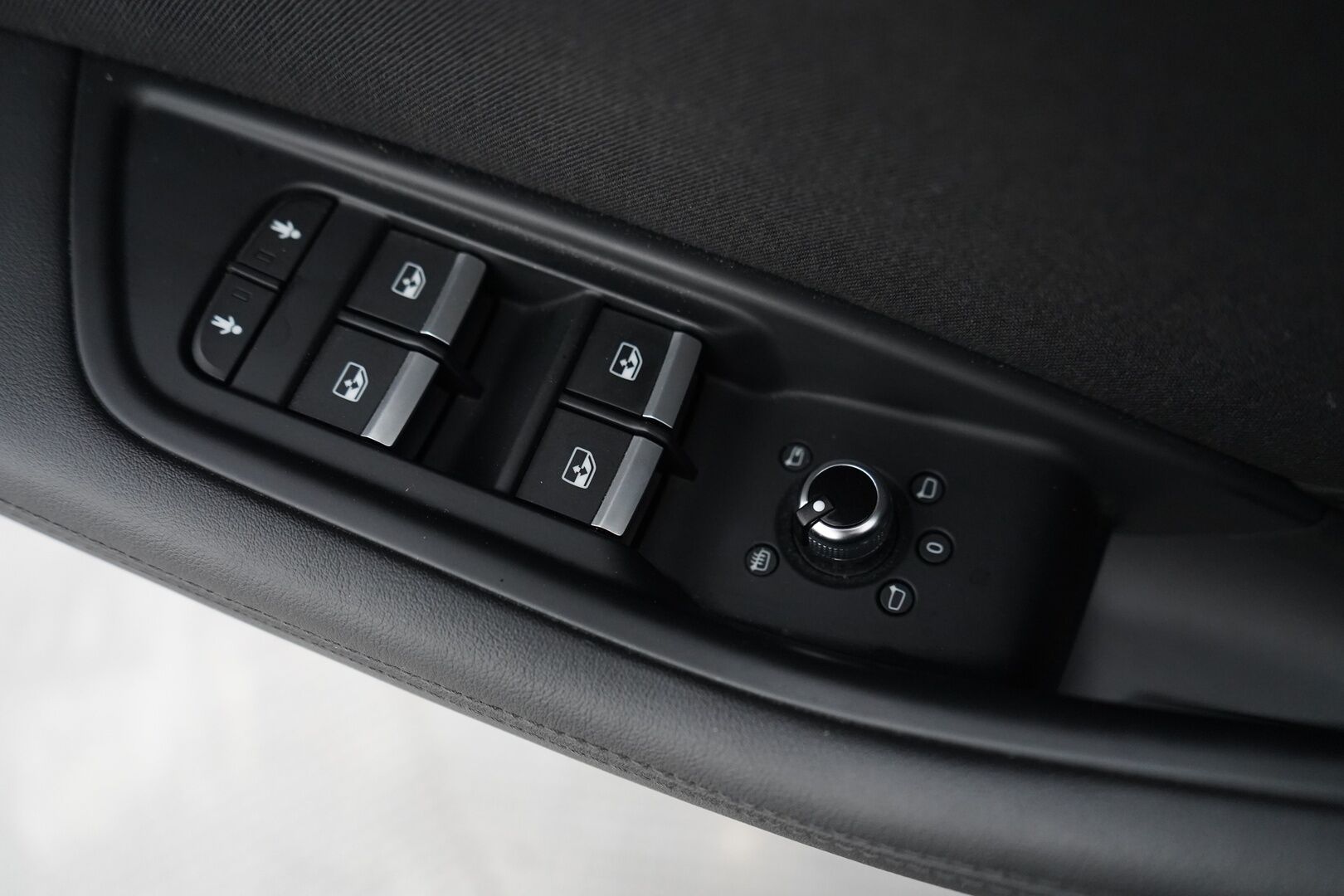 Audi A5 2018 Sportback Business Sport Comfort Edition 2,0 TFSI 140 kW S tronic *Bang&Olufsen / Webasto / Kamera / Sähköluukku / Sport-penkit* - Suomiauto / Kahdet vanteet 