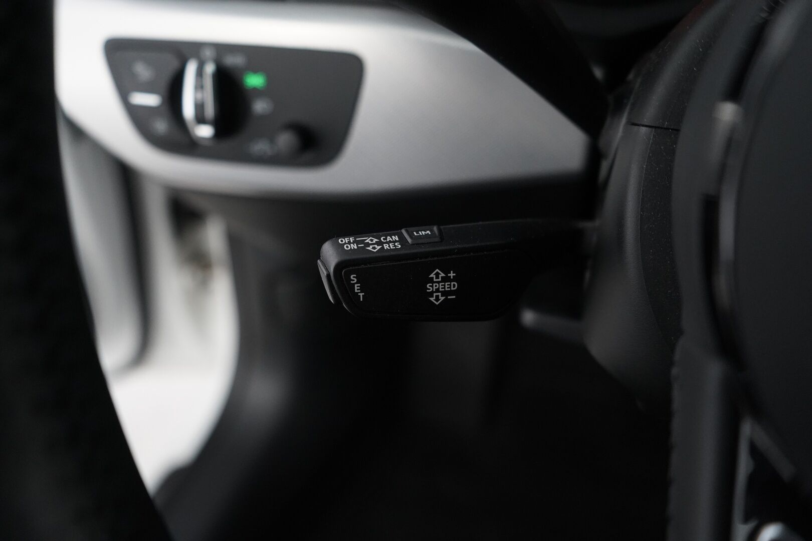 Audi A5 2018 Sportback Business Sport Comfort Edition 2,0 TFSI 140 kW S tronic *Bang&Olufsen / Webasto / Kamera / Sähköluukku / Sport-penkit* - Suomiauto / Kahdet vanteet 