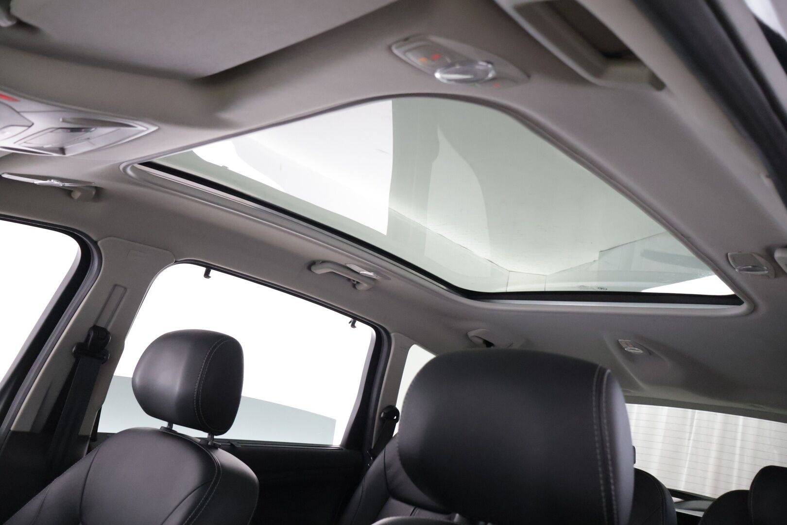 Ford S-Max 2012 *MYYDÄÄN HUUTOKAUPAT.COM*