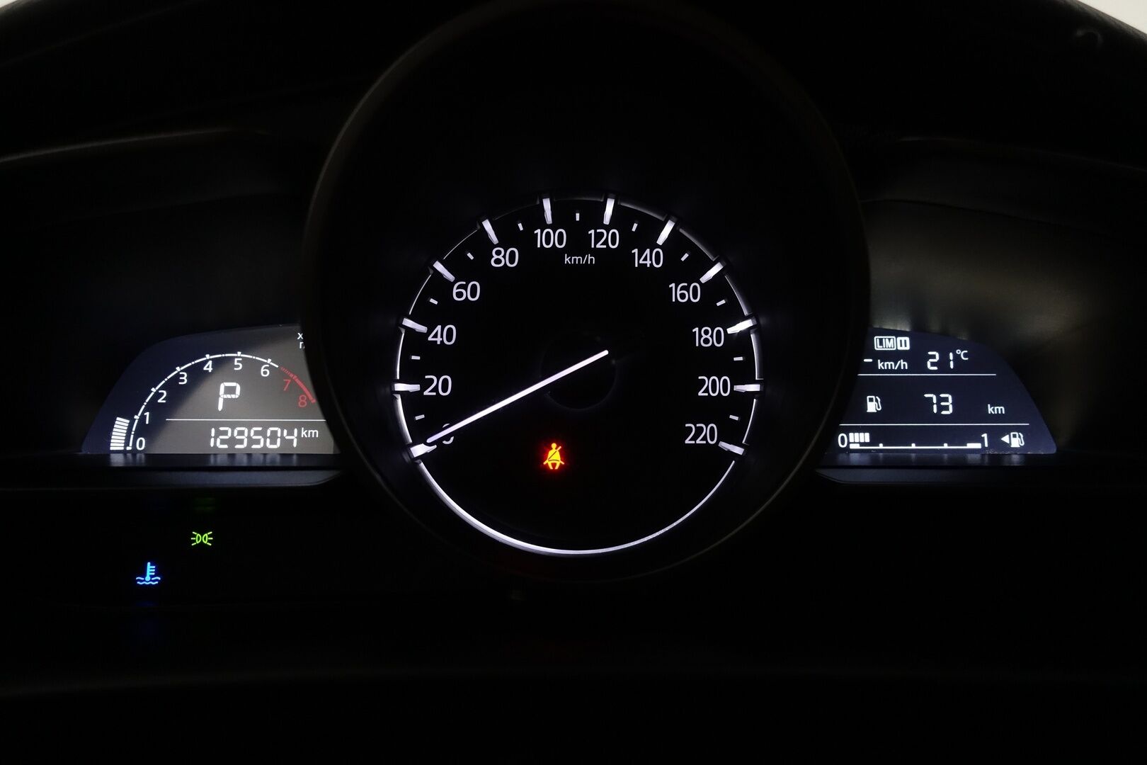 Mazda CX-3 2018 2,0 (120 hv) SKYACTIV-G Premium Plus 6AT EN2 - | Vakkari | P.Tutkat | Bluetooth | 1 Om Suomi Auto | 2X Renkaat & Vanteet |