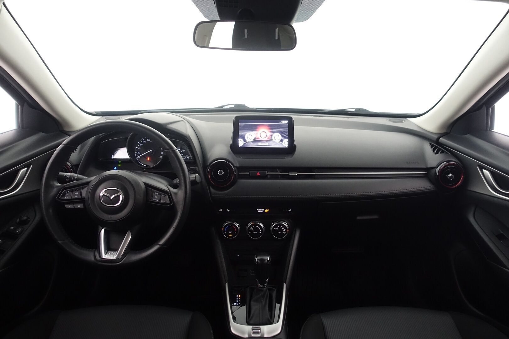 Mazda CX-3 2018 2,0 (120 hv) SKYACTIV-G Premium Plus 6AT EN2 - | Vakkari | P.Tutkat | Bluetooth | 1 Om Suomi Auto | 2X Renkaat & Vanteet |