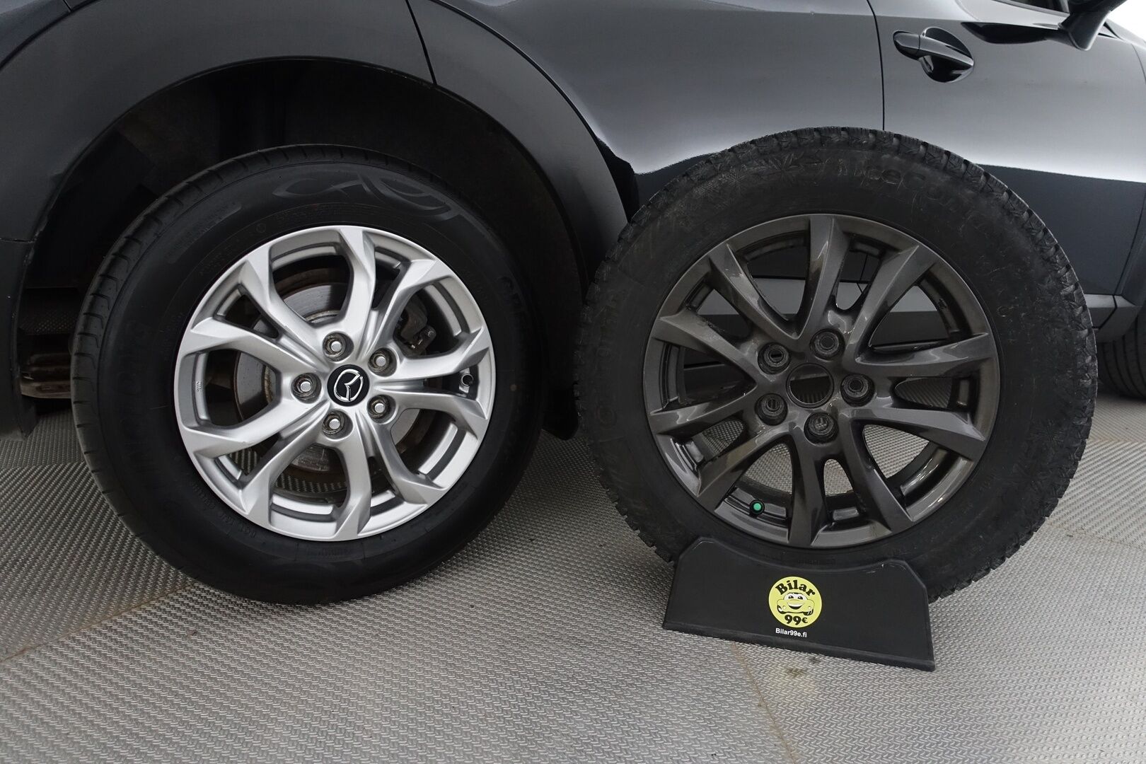 Mazda CX-3 2018 2,0 (120 hv) SKYACTIV-G Premium Plus 6AT EN2 - | Vakkari | P.Tutkat | Bluetooth | 1 Om Suomi Auto | 2X Renkaat & Vanteet |