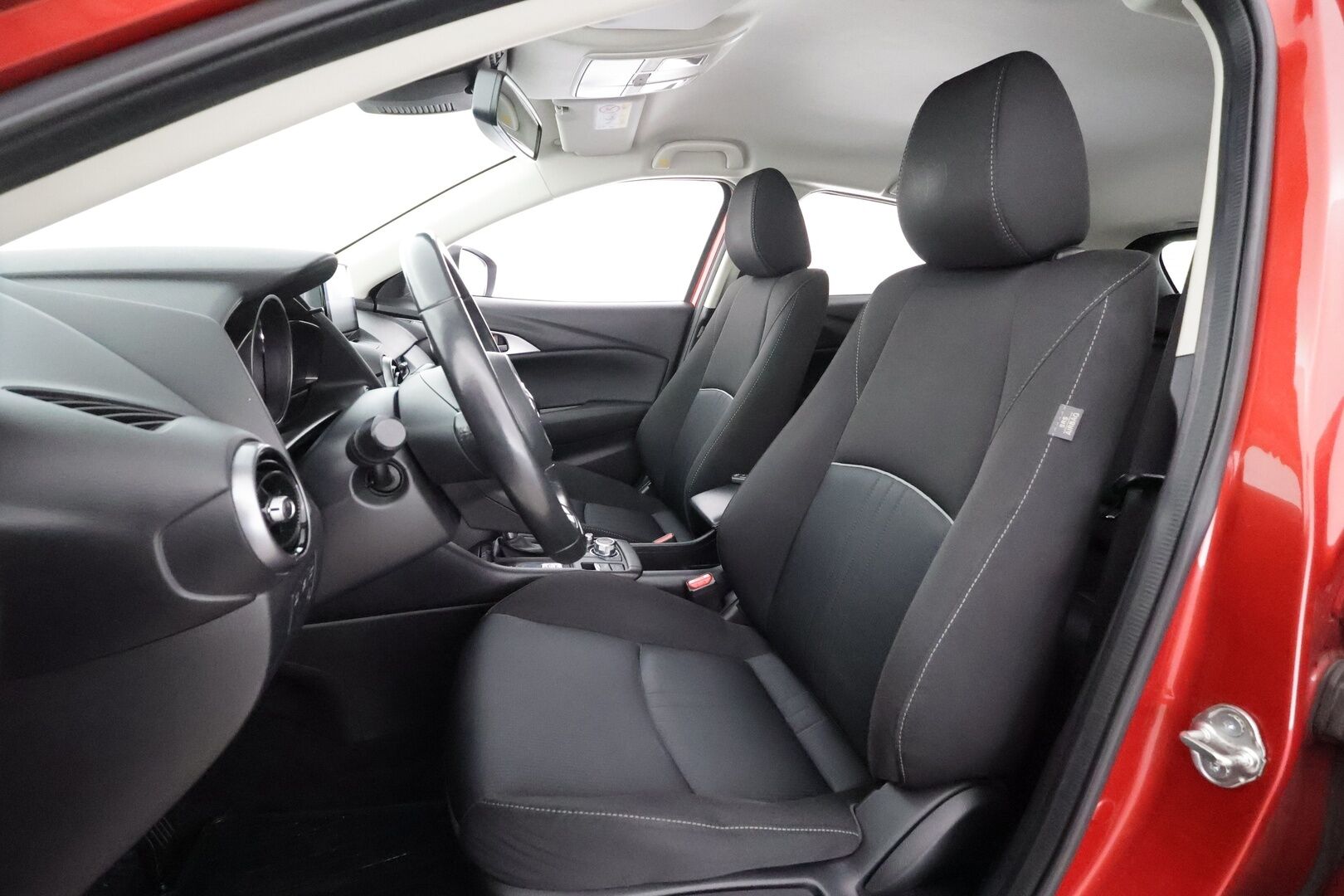 Mazda CX-3 2019 2,0 (120 hv) SKYACTIV-G Premium Plus 6AT GC2 * Vakkari / Kaistavahti / P.Kamera / Lohko+Sisä / Navi / LED * - Suomi-auto / Kahdet renkaat aluvanteilla - HULLUT AVAJAISHULINAT KORKOTARJOUS 3,29 %