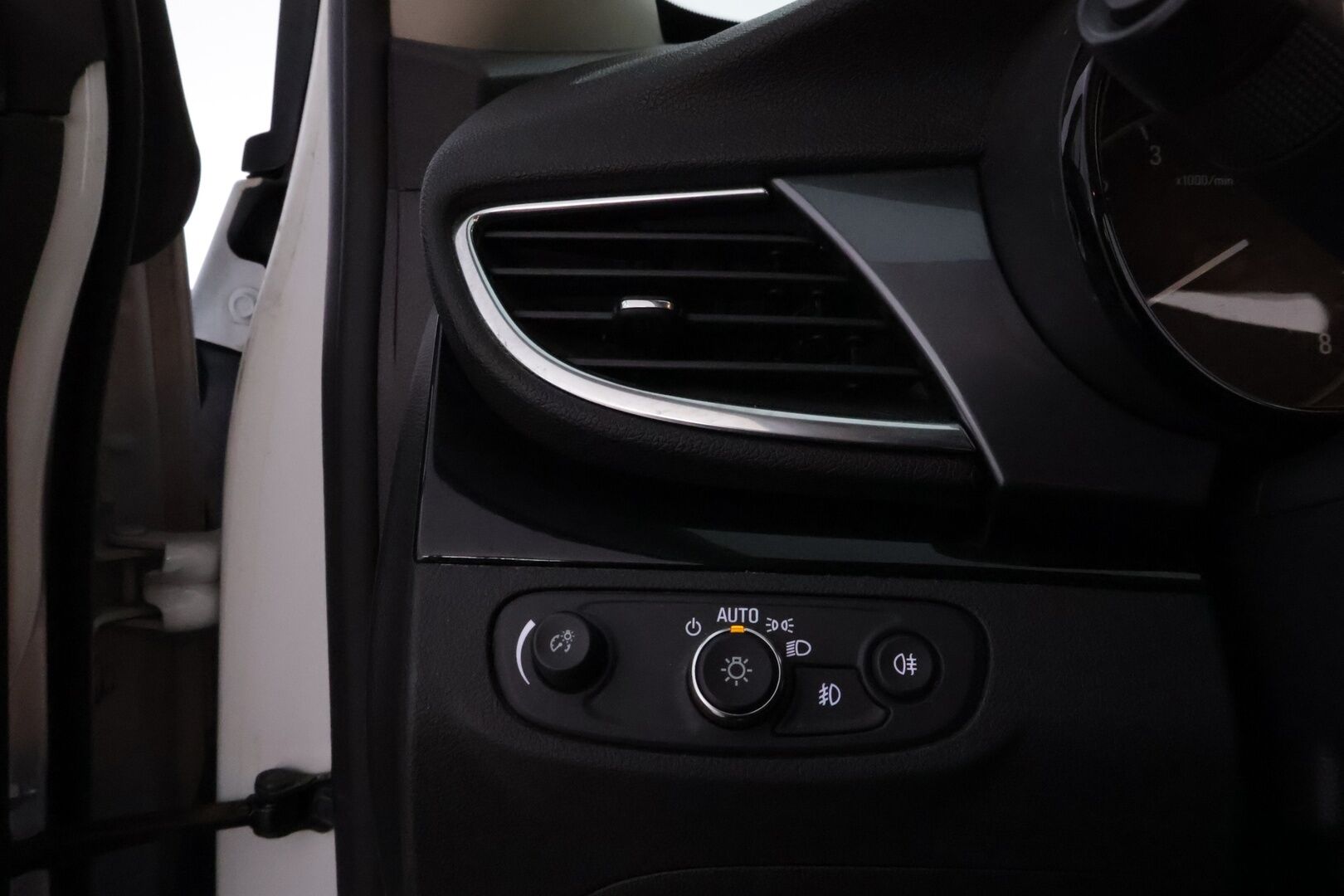 Opel Mokka 2018 X Enjoy 1,4 Turbo Start/Stop 4x4 112kW AT6 * Webasto / Peruutuskamera / Lohko & Sisäpistoke / LED / Suomiauto / Vakkari / - 2x Hyvät Renkaat / Hiljattain huollettu  / Juuri tullut Tampereelle!