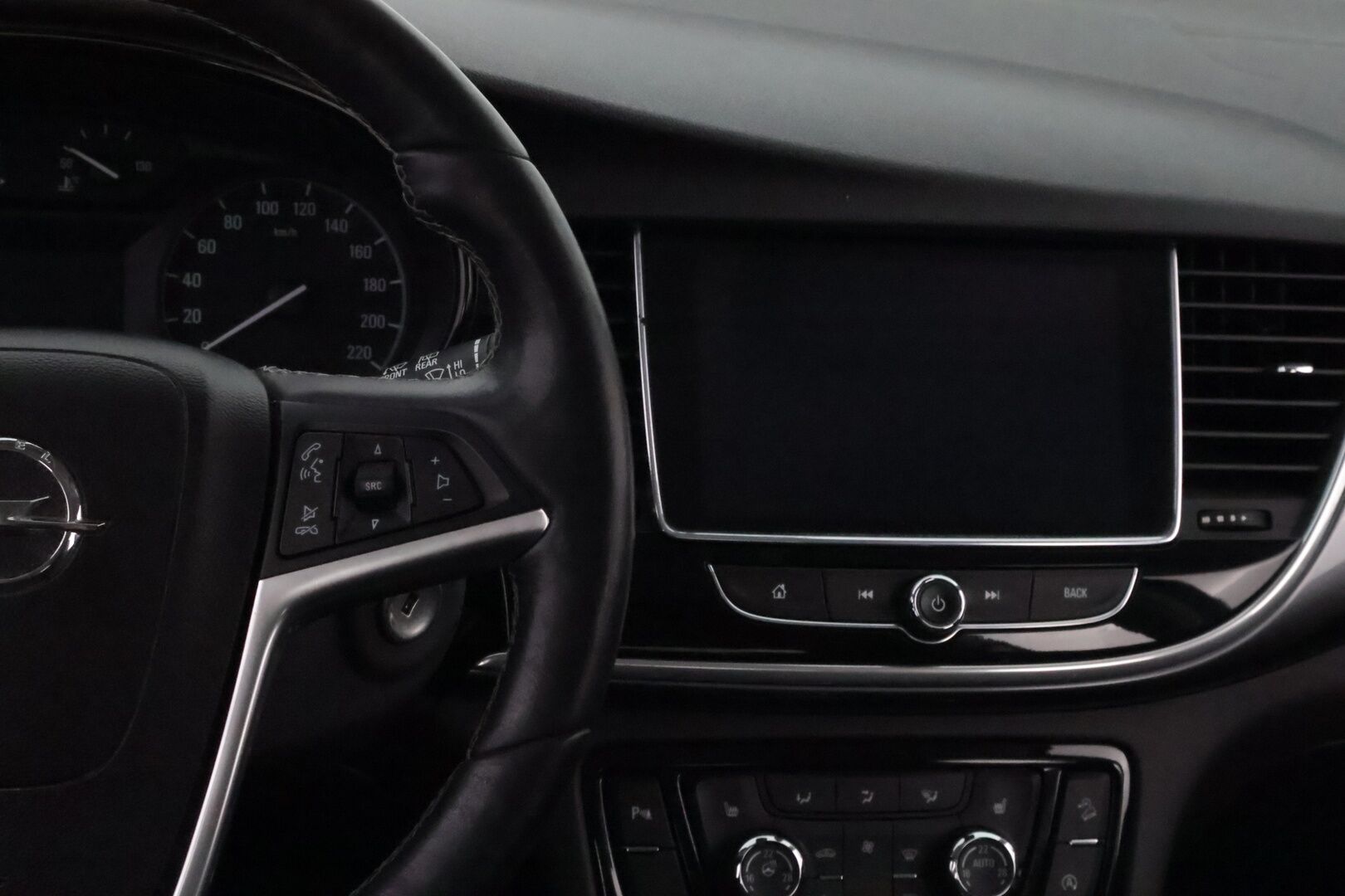 Opel Mokka 2018 X Enjoy 1,4 Turbo Start/Stop 4x4 112kW AT6 * Webasto / Peruutuskamera / Lohko & Sisäpistoke / LED / Suomiauto / Vakkari / - 2x Hyvät Renkaat / Hiljattain huollettu  / Juuri tullut Tampereelle!