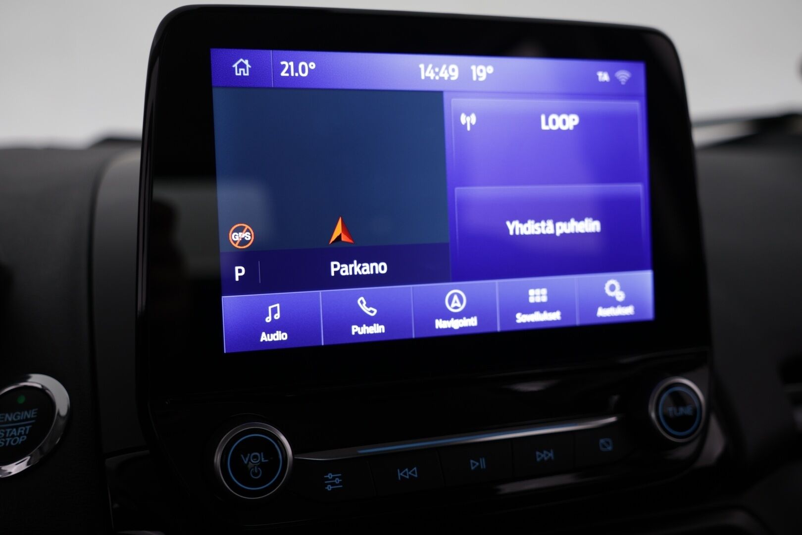 Ford Ecosport 2019 1,0 EcoBoost 140hv M6 Titanium 5-ovinen / Lämmitettävä ohjauspyörä / Lämmitettävä tuulilasi / P. Tutkat / Vakkari - Juuri saapunut! / Taloudellinen / Fiksu valinta! / Hyvin huollettu