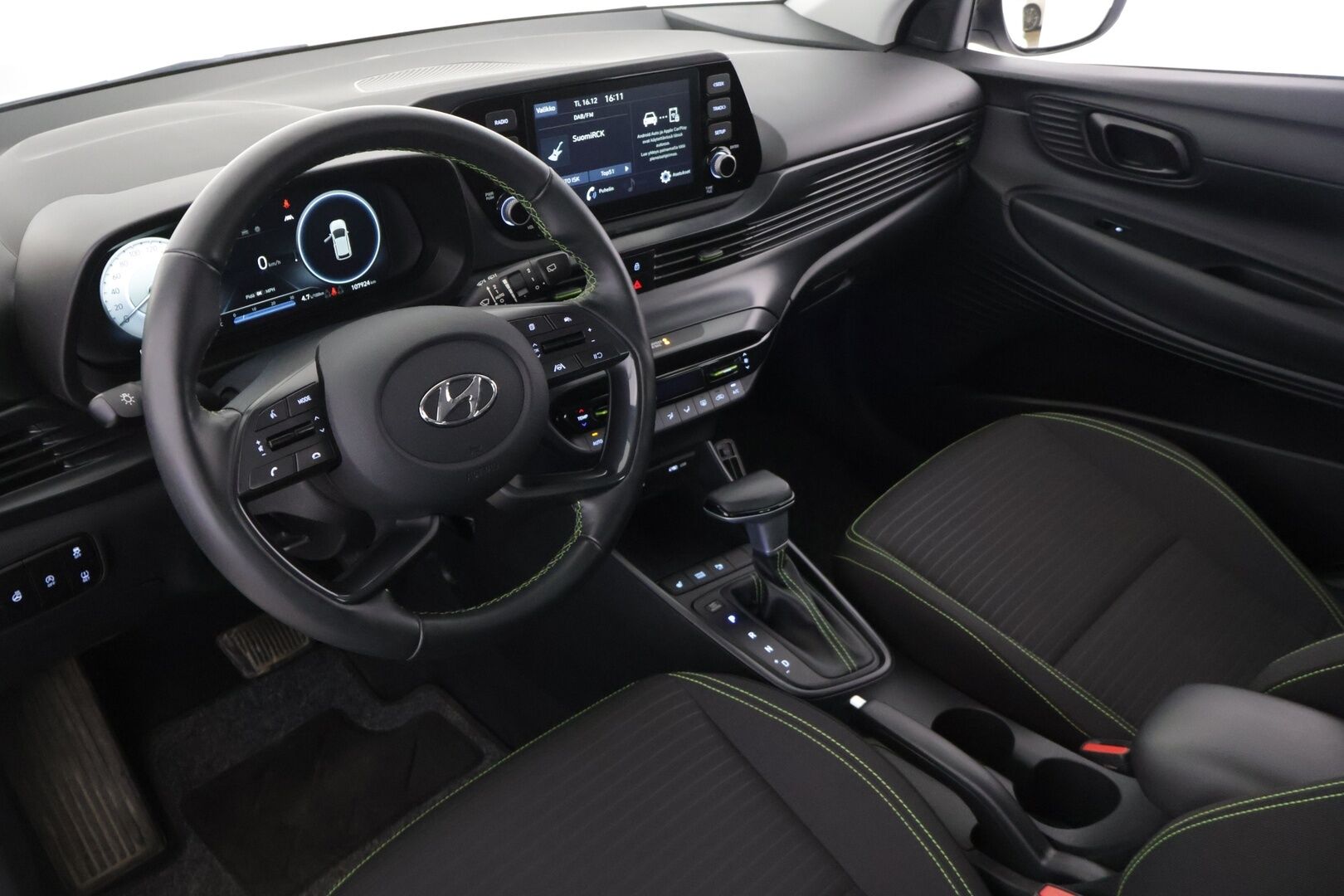 Hyundai i20 Hatchback 2021 1.0 T-GDi 100 hv 7DCT-aut. Comfort *KeylessGo / Ratinlämmitin / Vakkari / Digimittaristo / P.Kamera / CarPlay* - *Suomi-auto / 2x renkaat alkuperäisillä aluvanteilla / Juuri huollettu* - HULLUT JOULUT KORKOTARJOUS 2,49% 