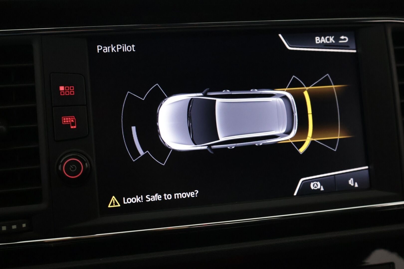 Seat Leon ST 2020 2,0 TSI 290 Cupra DSG - Ärhäkkä! | ACC | Tutkat | Digimittari | Juuri katsastettu | LED | Beats Audio | Läppäohjaus kaukosäädöllä | Suomi-auto | Juuri huollettu