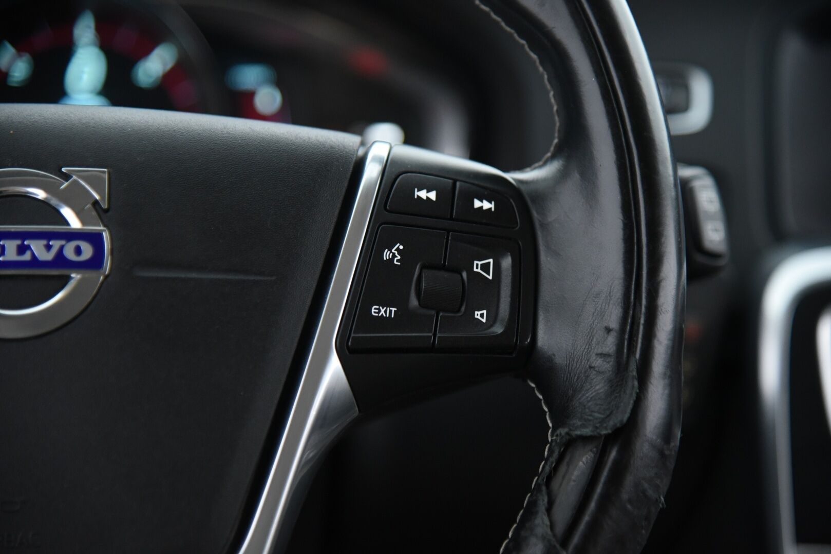 Volvo V60 2013 D6 AWD Summum plug in hybrid aut / YritysOutlet - Myydään vain yrityksille - YritysOutlet - Myydään vain yrityksille
