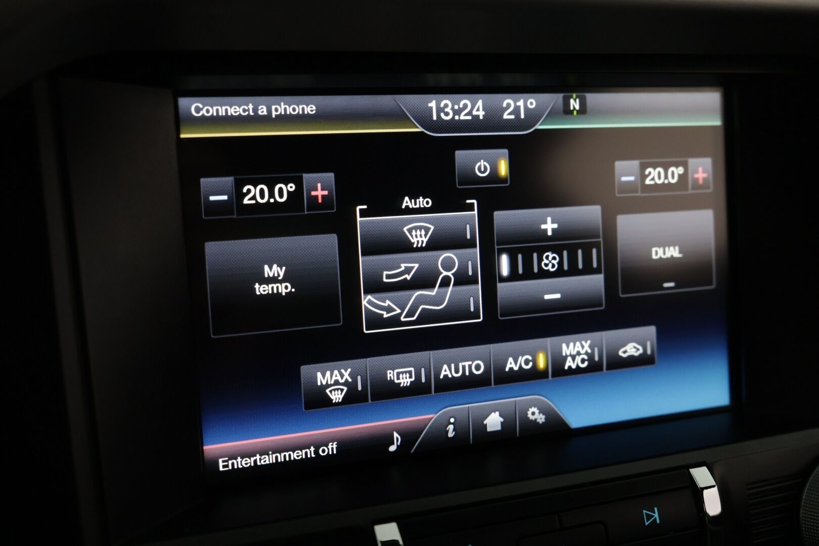 Ford Mustang 2016 2,3 EcoBoost 314hv A6 Fastback - *Webasto / Shaker Audio / Nahat / Keyless / Navi / Vakkari / P.kamera*