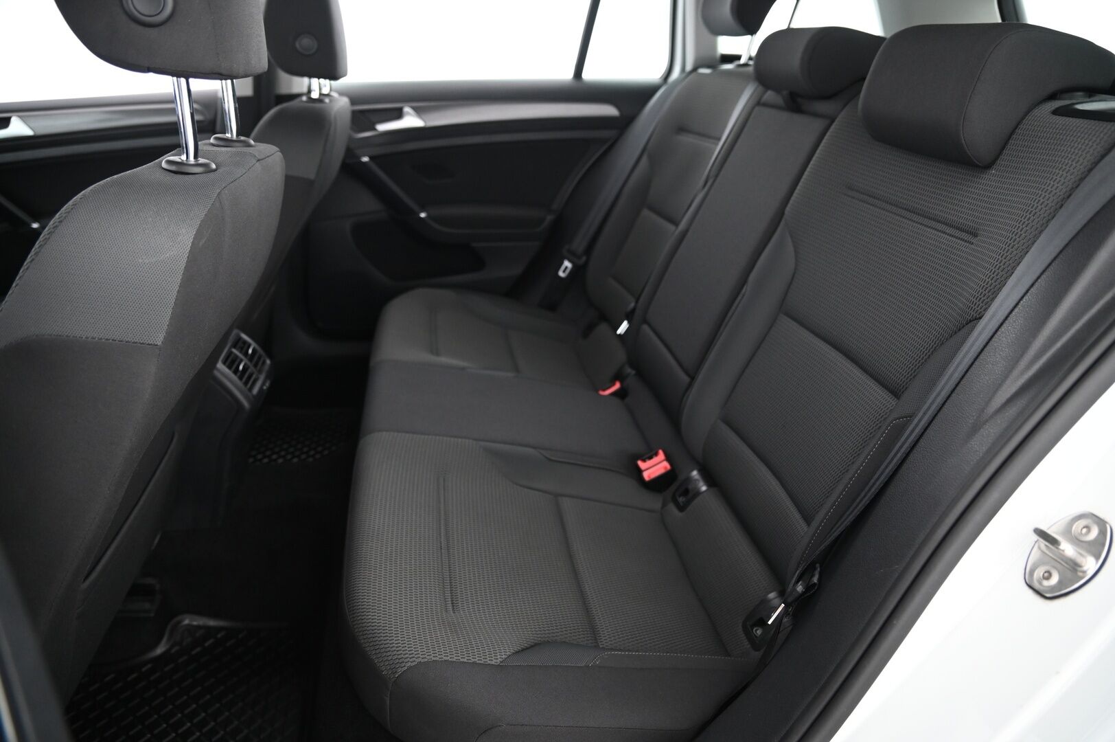 Volkswagen Golf 2019 Variant Comfortline 1,0 TSI 85 kW (115 hv) DSG-automaatti*Suomi-auto / Peruutuskamera / ACC / Webasto / P-tutka - Siistikuntoinen / 2x Renkaat / 2x Avain 