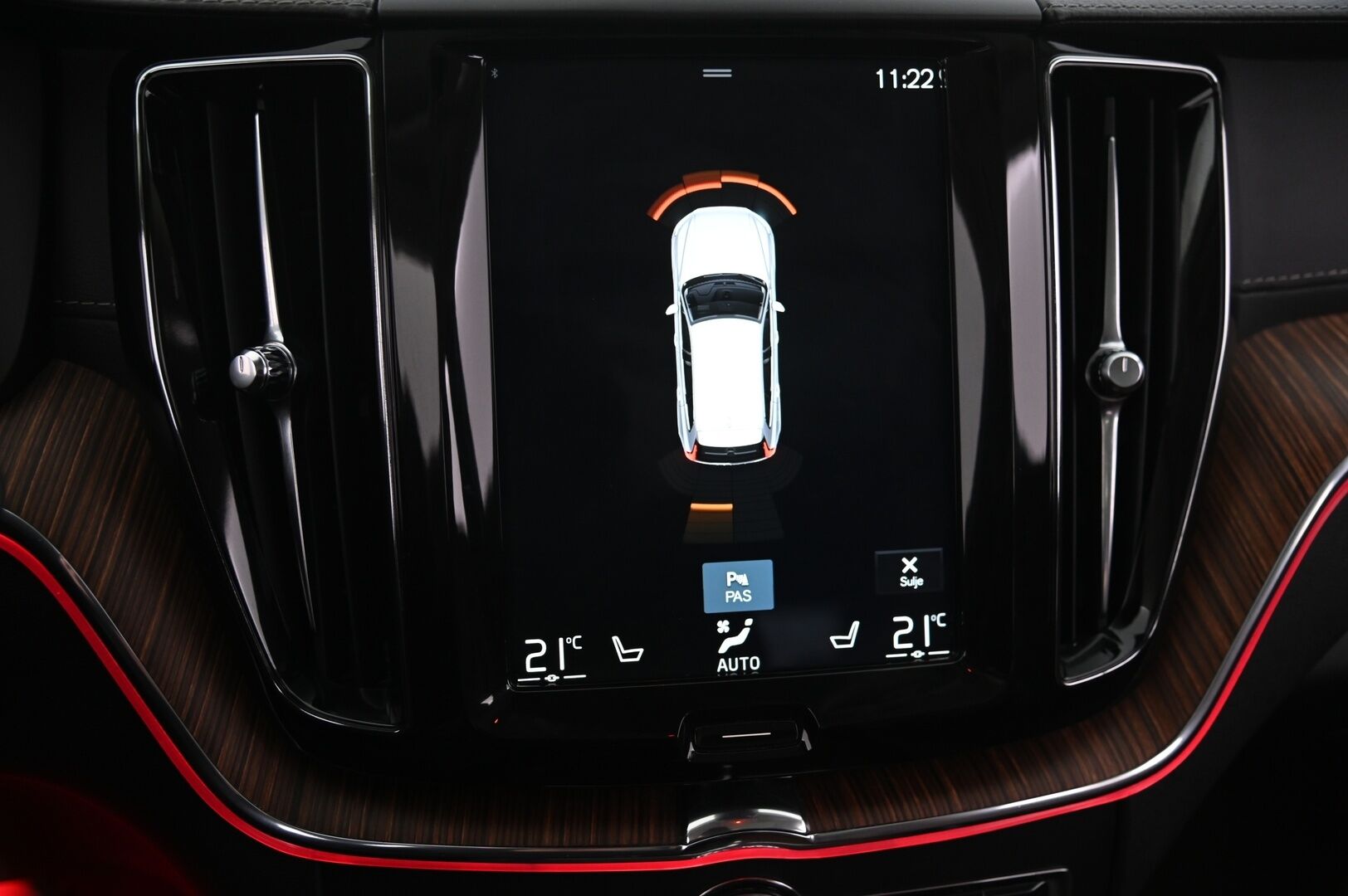 Volvo XC60 2019 D4 AWD Business Inscription aut - Suomi-auto | Vetokoukku | VOC | ACC | Panorama | Muistipenkit