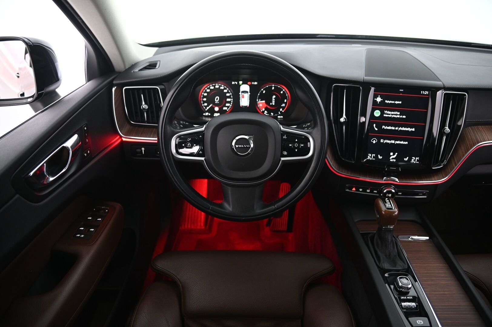 Volvo XC60 2019 D4 AWD Business Inscription aut - Suomi-auto | Vetokoukku | VOC | ACC | Panorama | Muistipenkit