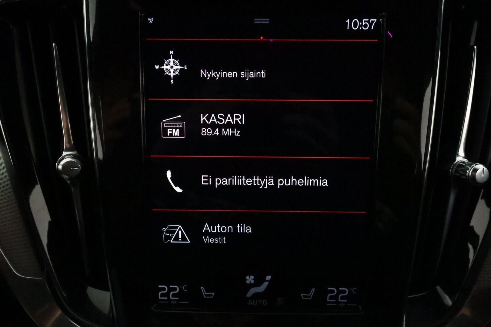 Volvo V60 2019 D4 R-Design aut *ACC / Webasto / Muistipenkki / Koukku / Full LED / BLIS / Sporttipenkit* - 3,99 % KORKOTARJOUS TÄHÄN AUTOON 28.9. ASTI! - Suomi-auto / Kahdet renkaat aluvanteilla / Merkkihuollettu